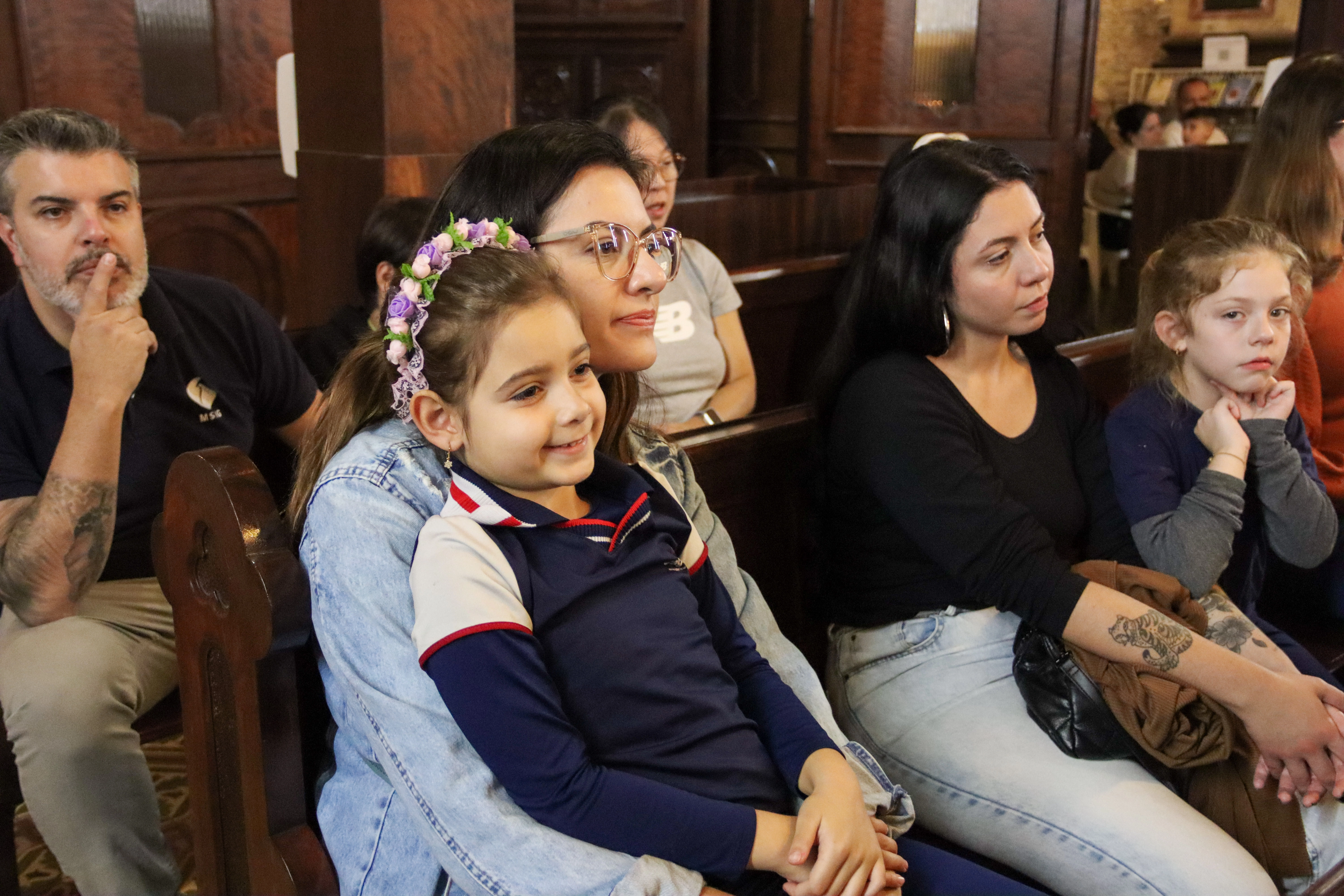 Missa das Mães celebra o amor que acolhe e fortalece as famílias