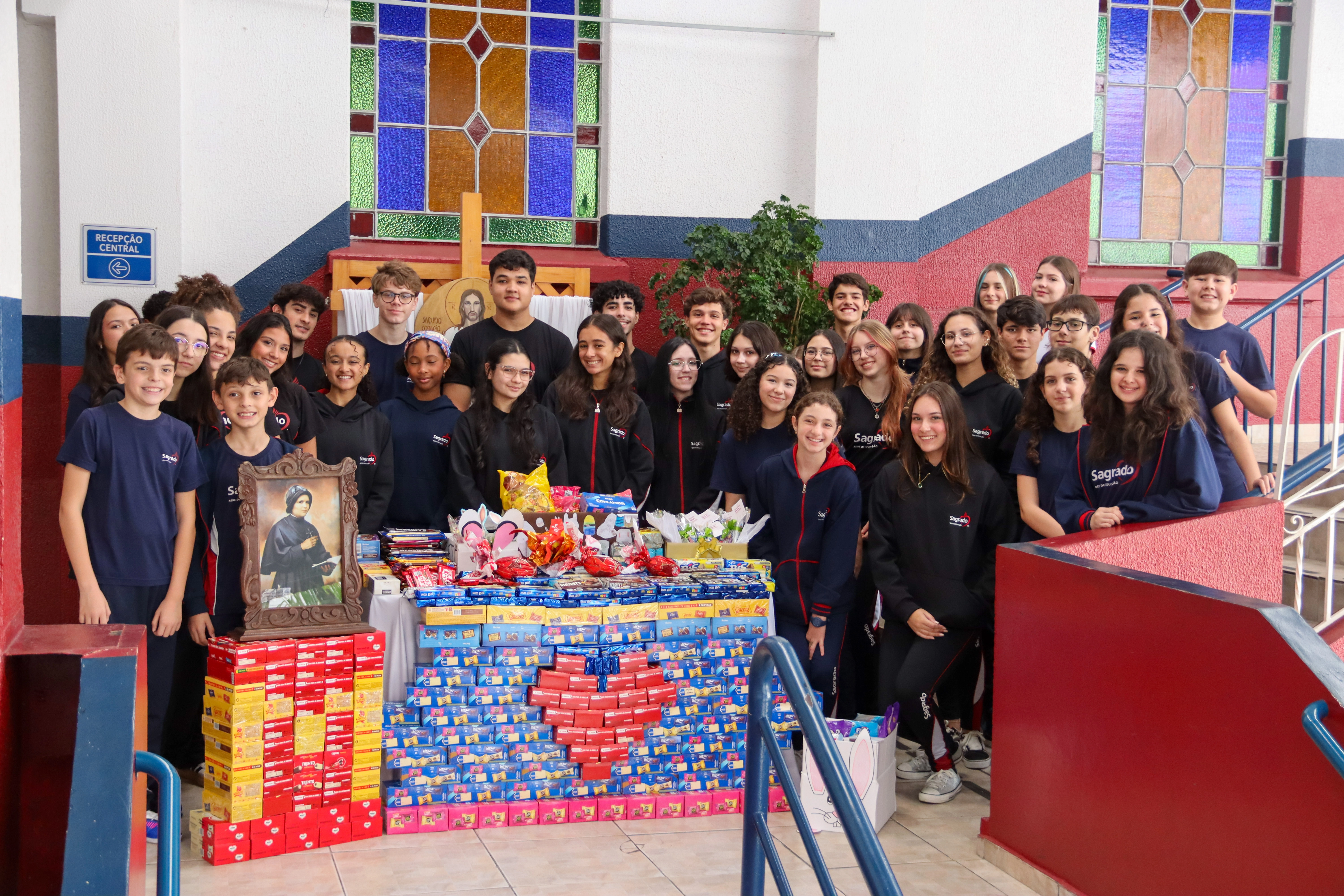 Campanha de Páscoa mobiliza solidariedade e leva alegria à Comunidade do Sabará