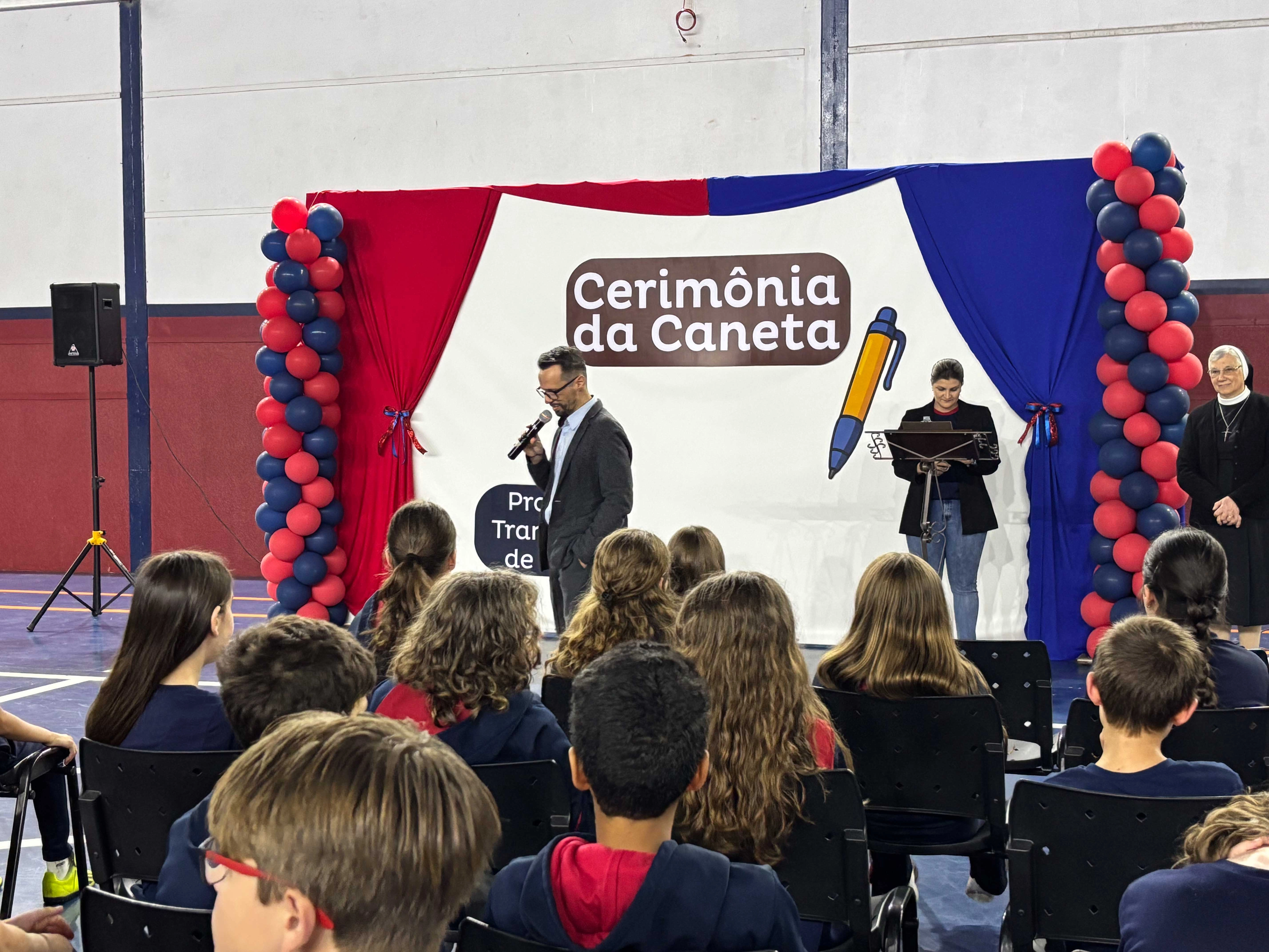 Entre emoção e novos desafios, educandos do 5º ano vivem a Cerimônia da Caneta