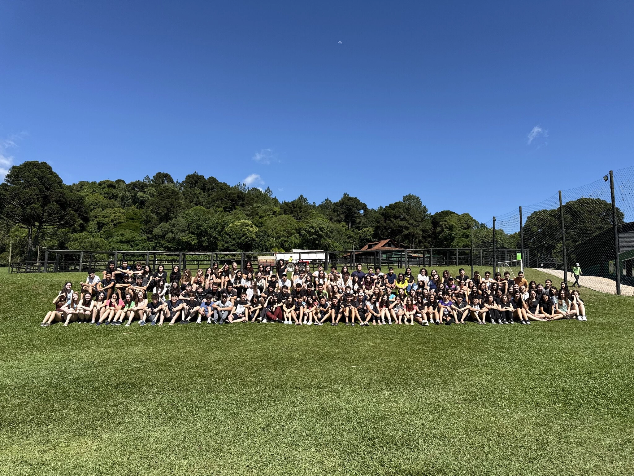 Educandos do 9º ano celebram o encerramento do Ensino Fundamental em dia especial de convivência
