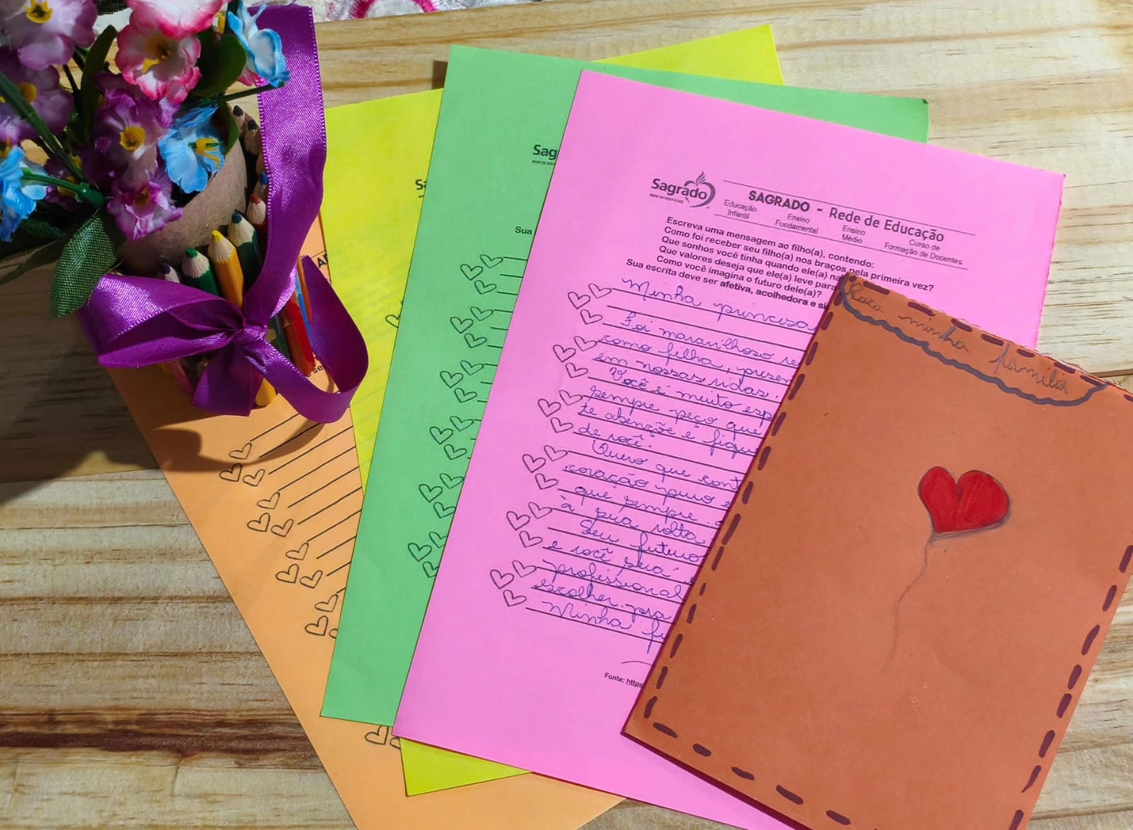 Famílias participam de dinâmica em Reunião