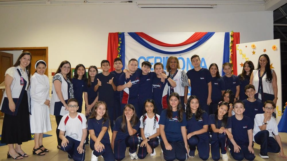Cerimônia da Caneta: um marco de transição e conquistas para os educandos do 5º ano