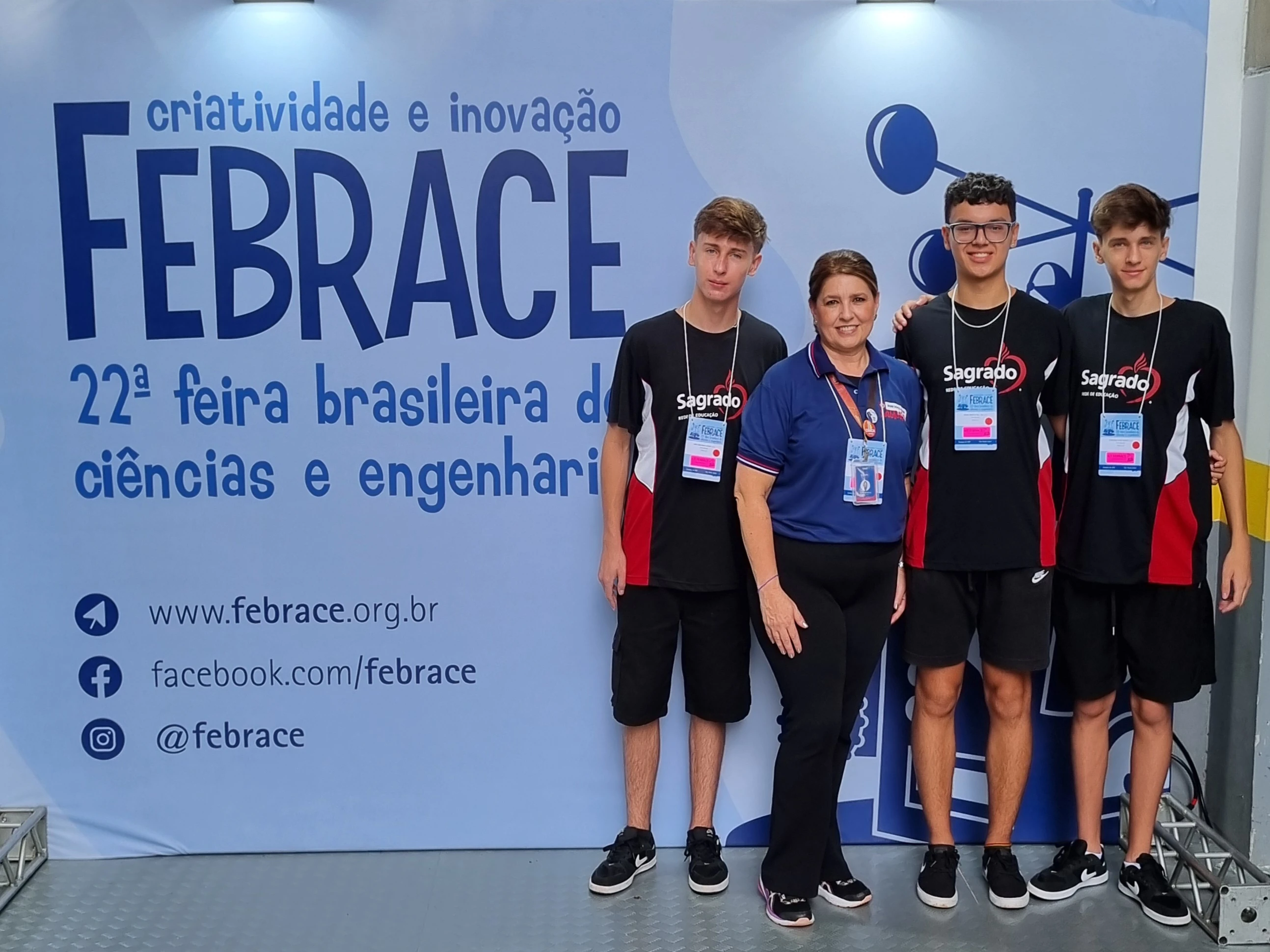 Projeto Científico do Colégio Social Madre Clélia participou da 22ª Feira Brasileira de Ciências e Engenharia (FEBRACE)