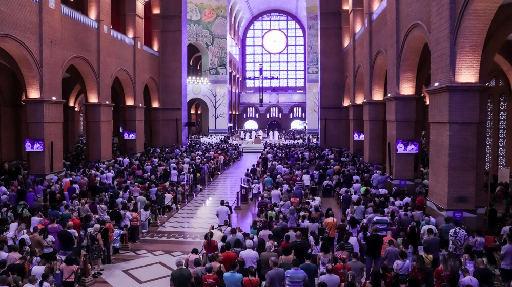 Romaria ao Santuário Nacional celebra os 130 anos de fundação do Instituto das Apóstolas do Sagrado Coração de Jesus