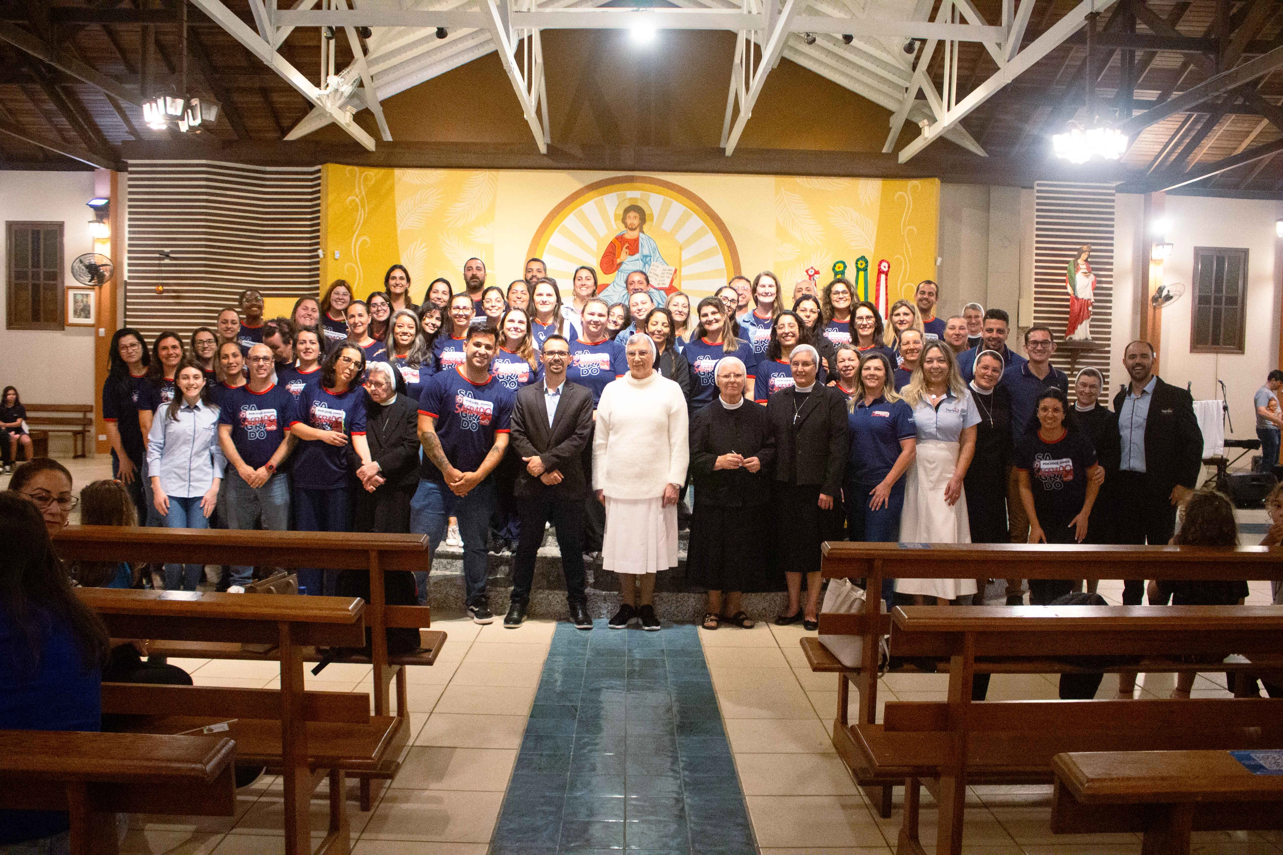 Escola de Educação Básica São Domingos celebra 70 anos com Missa em Ação de Graças e homenagens