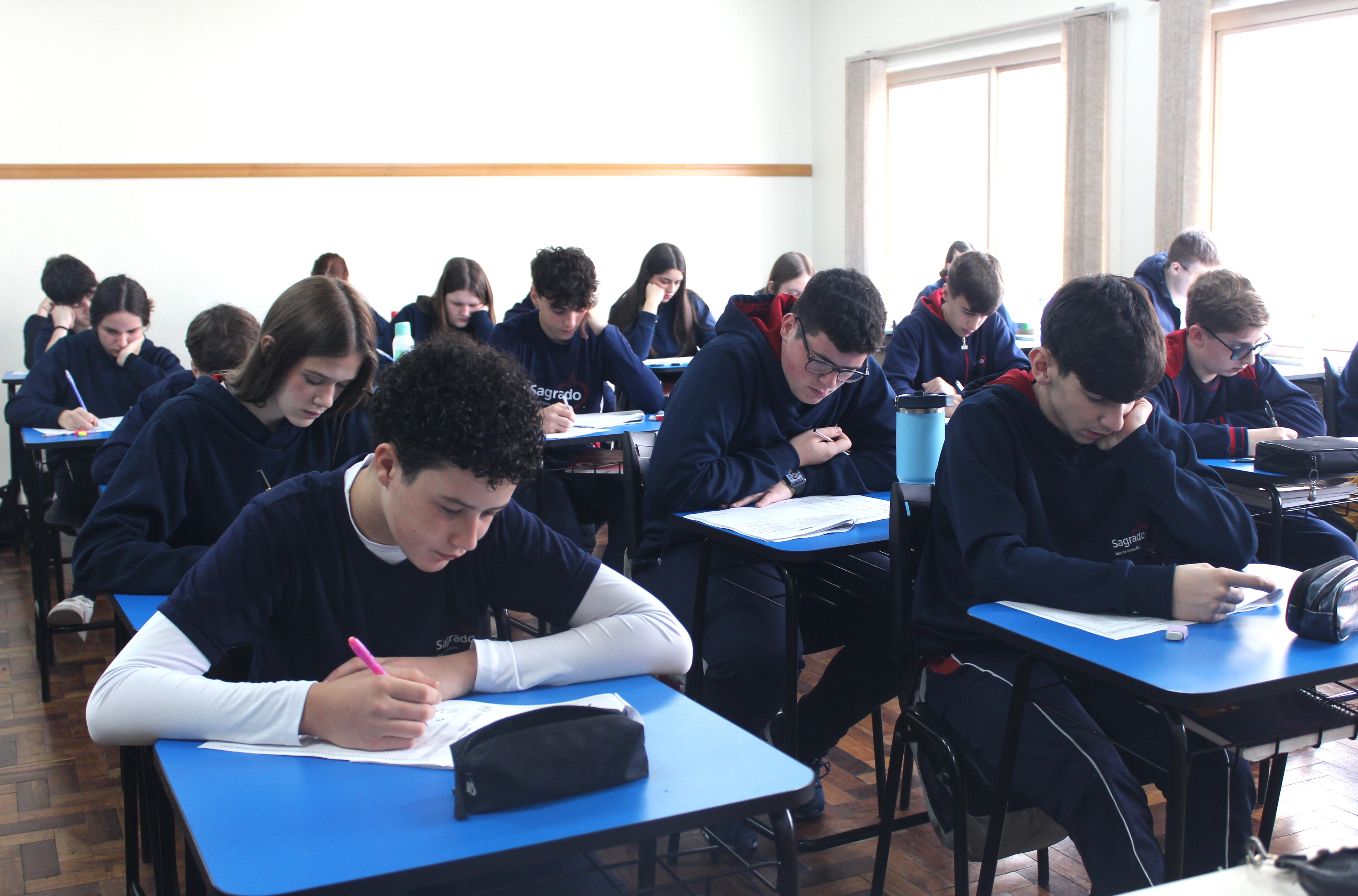 Educandos realizam Simulado do Exame TOEFL
