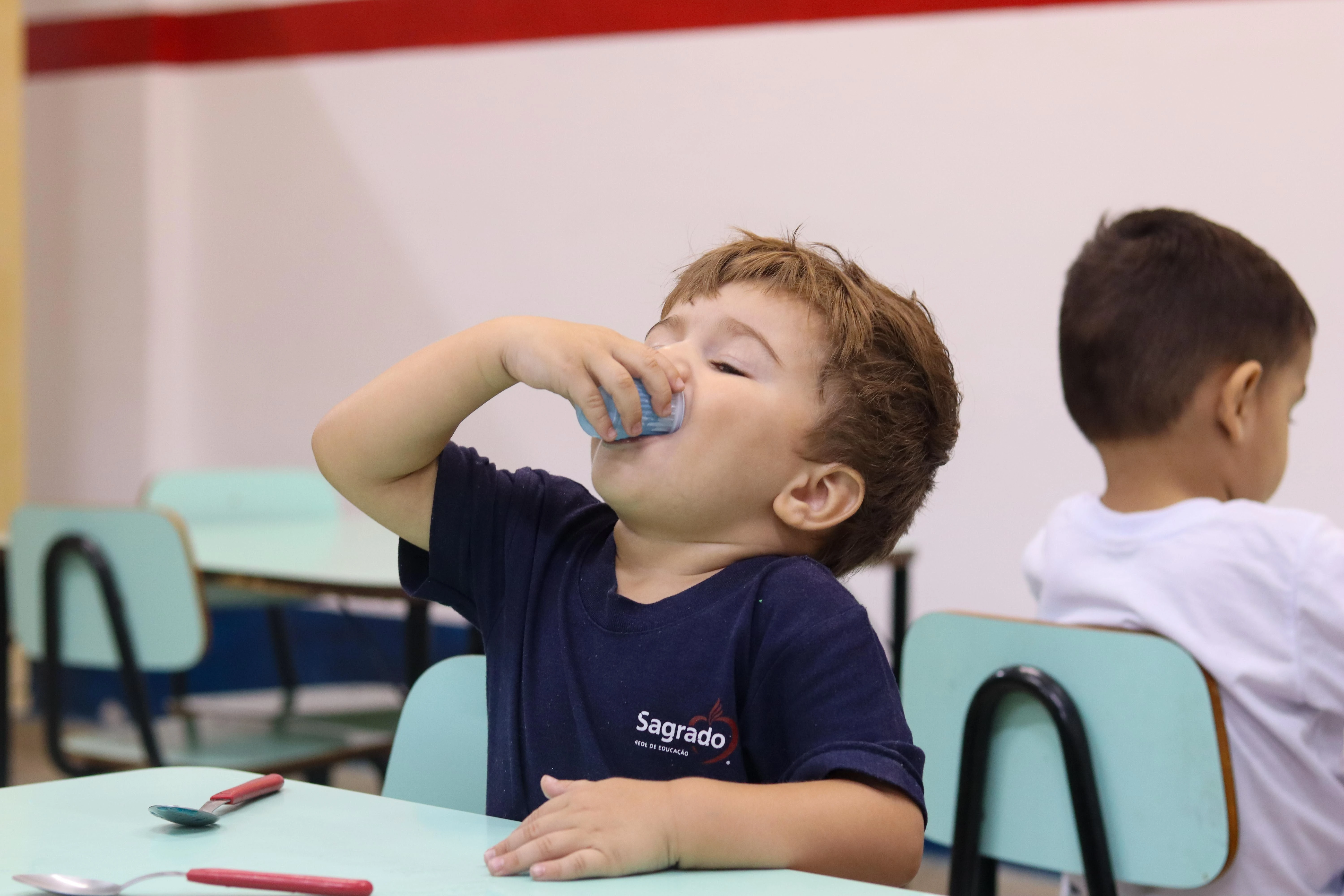 Crianças realizam atividades em referencia ao Dia Mundial da Água