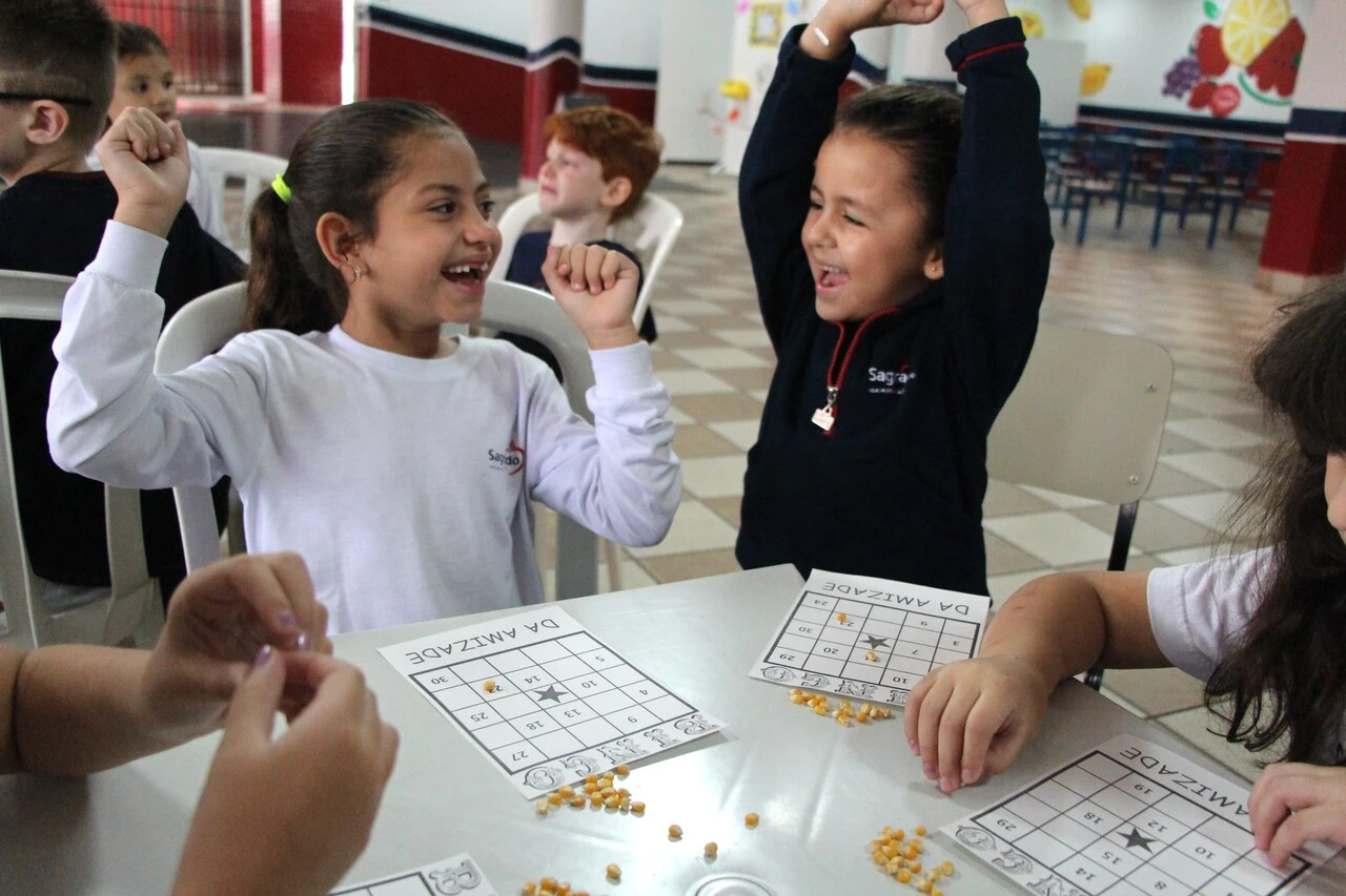 Projeto SAGRADO Pela Vida: 1º ano realiza piquenique e bingo para celebrar a amizade!