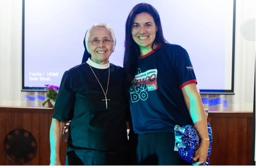  Dia do Educador é celebrado com sessão de cinema na Escola de Educação Infantil Lar do Bebê - Pupileira