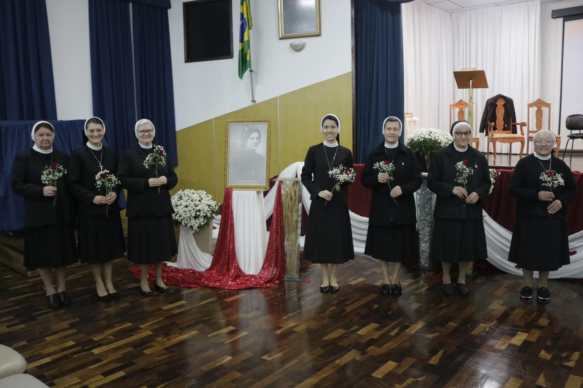 Solenidade do Sagrado Coração de Jesus no Colégio Social Madre Clélia