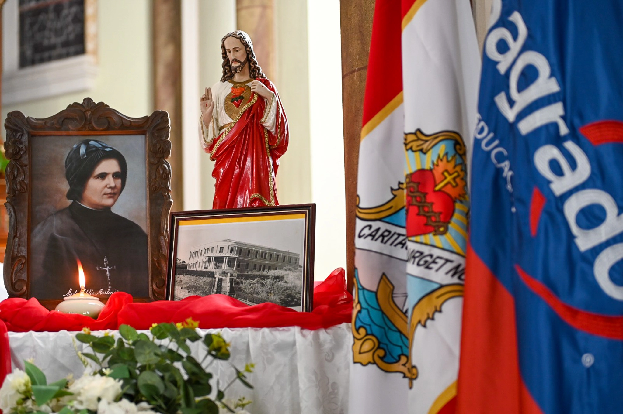 Solenidade celebra os 75 anos do Colégio Mater Amabilis