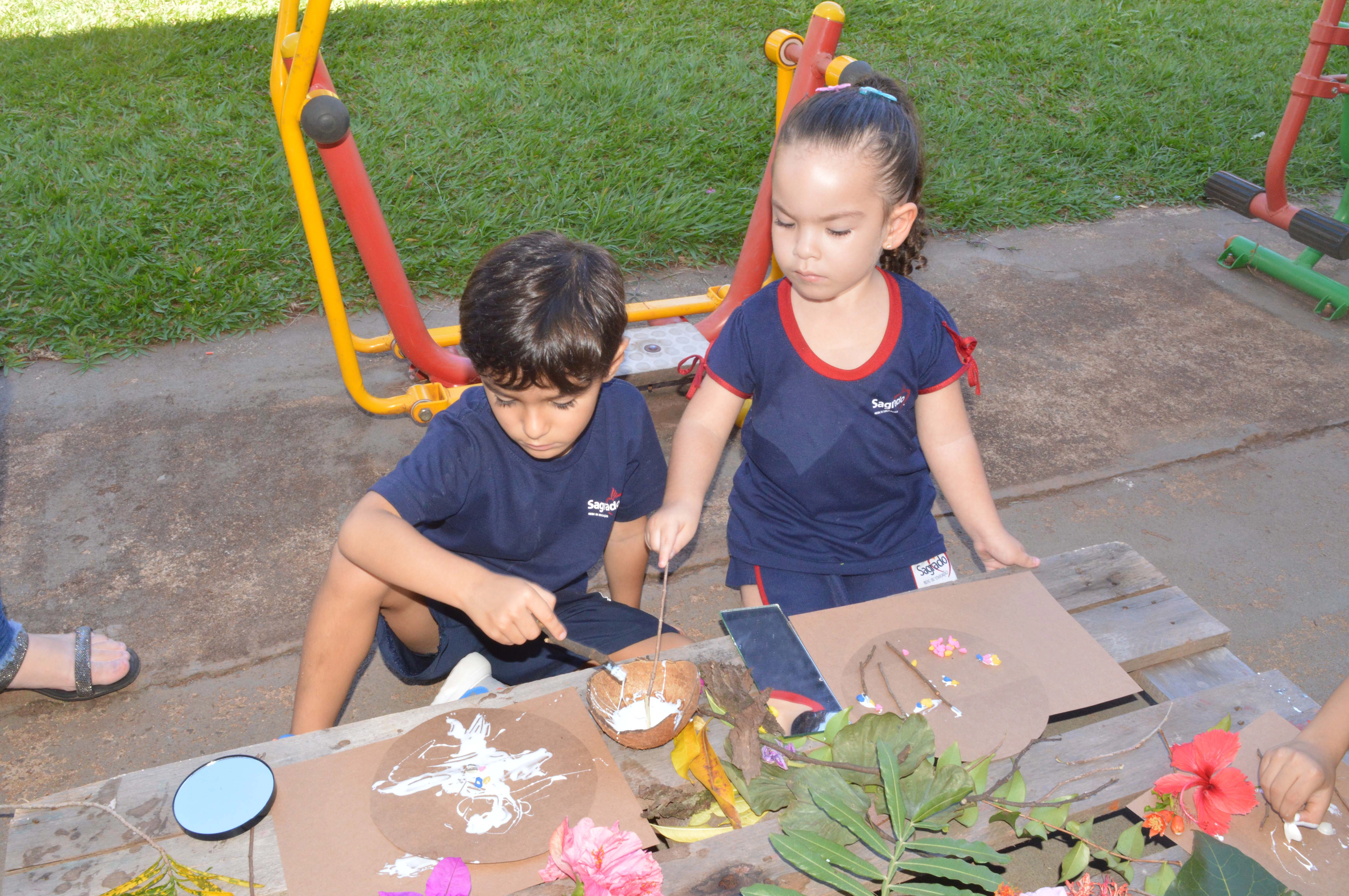 Rostos inspirados na natureza