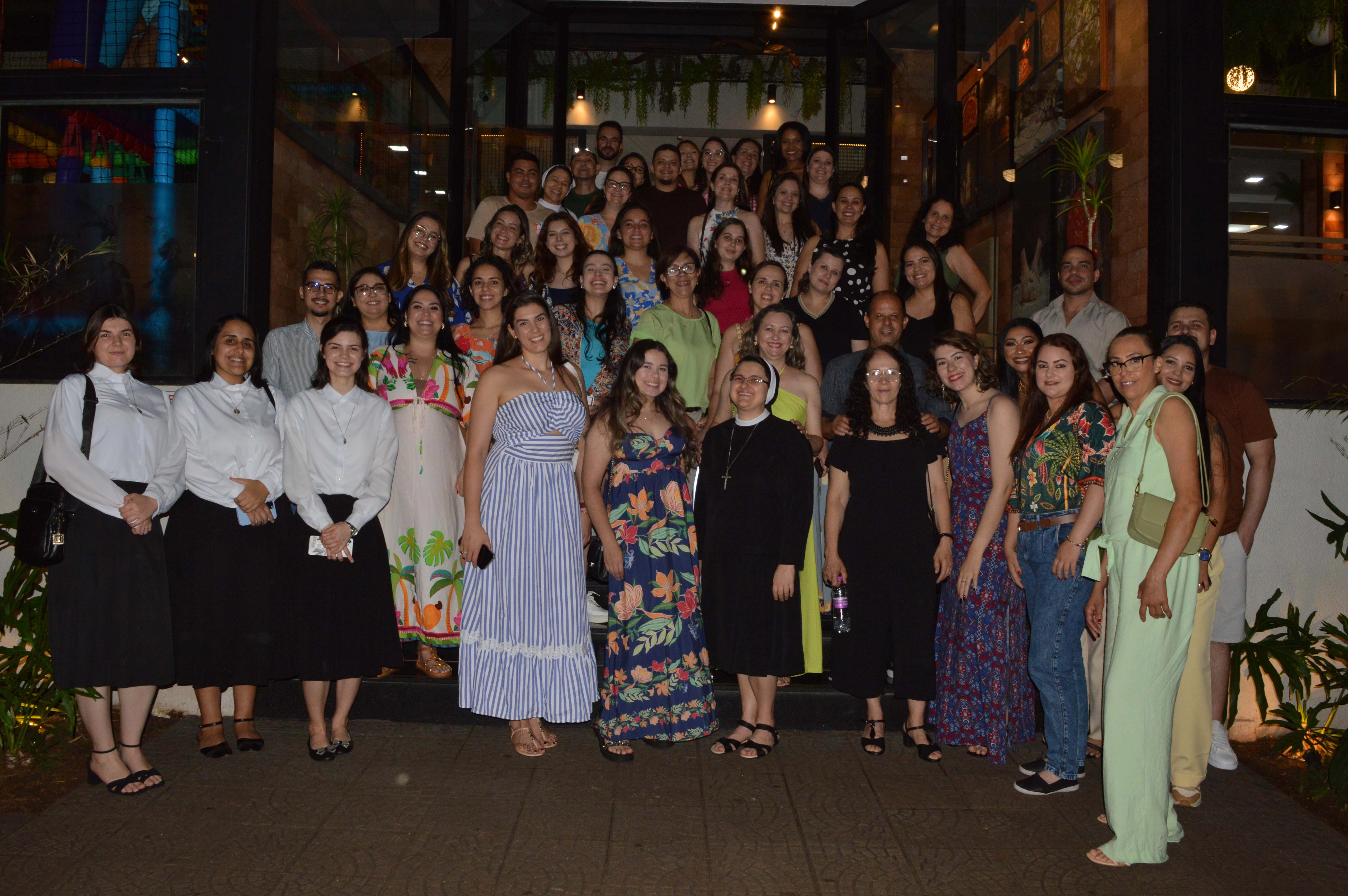 Colégio Coração de Jesus celebra o Dia dos Educadores com homenagens, arte e momentos de confraternização