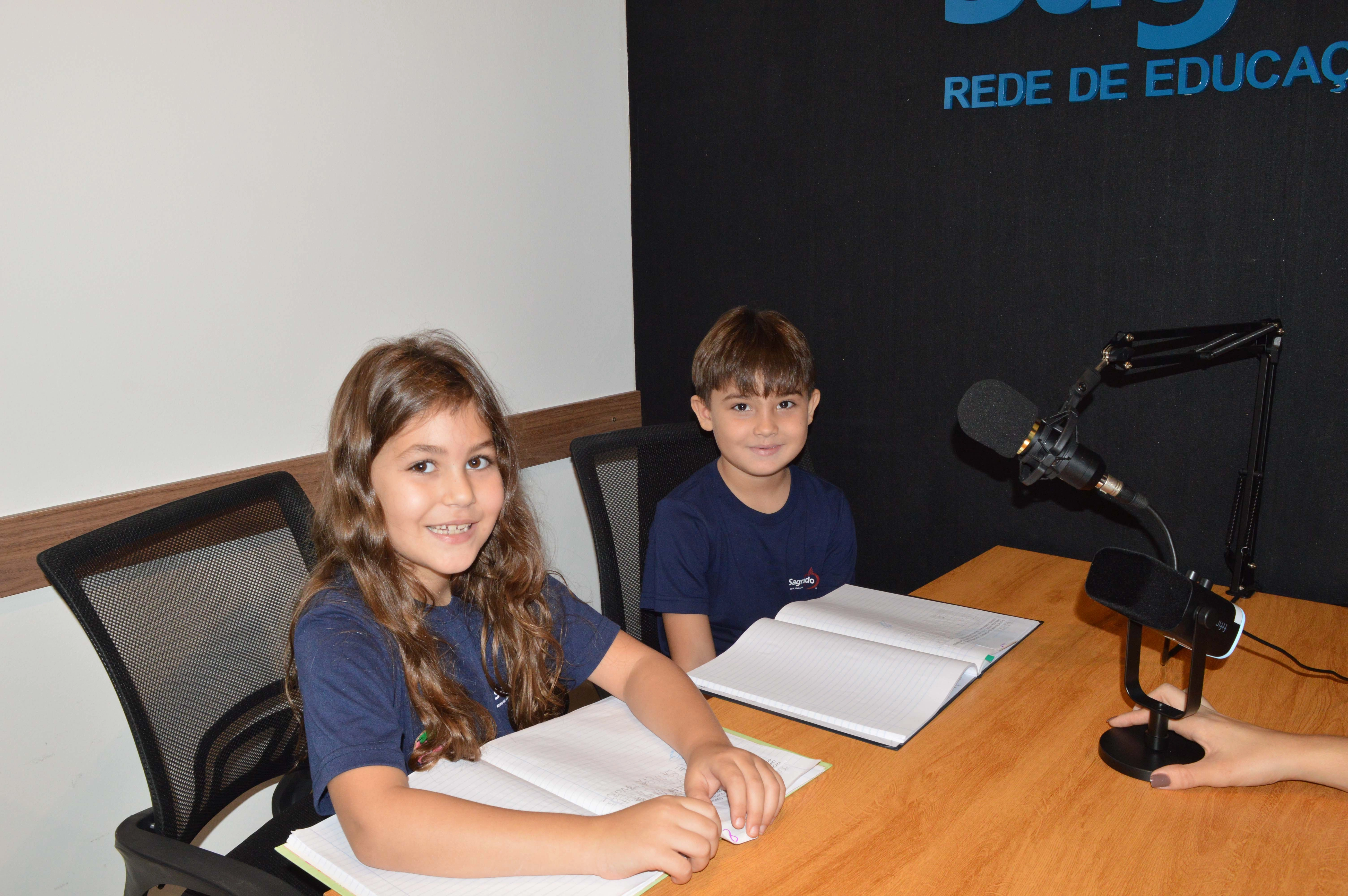Produção de relato pessoal desenvolve escrita e oralidade no 2º ano