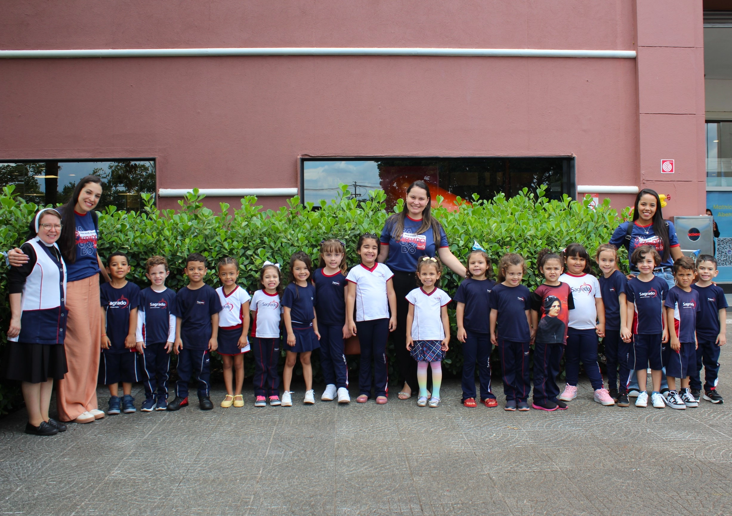 Guardiões do Infantil IV exploram o brilho e as cores de Van Gogh