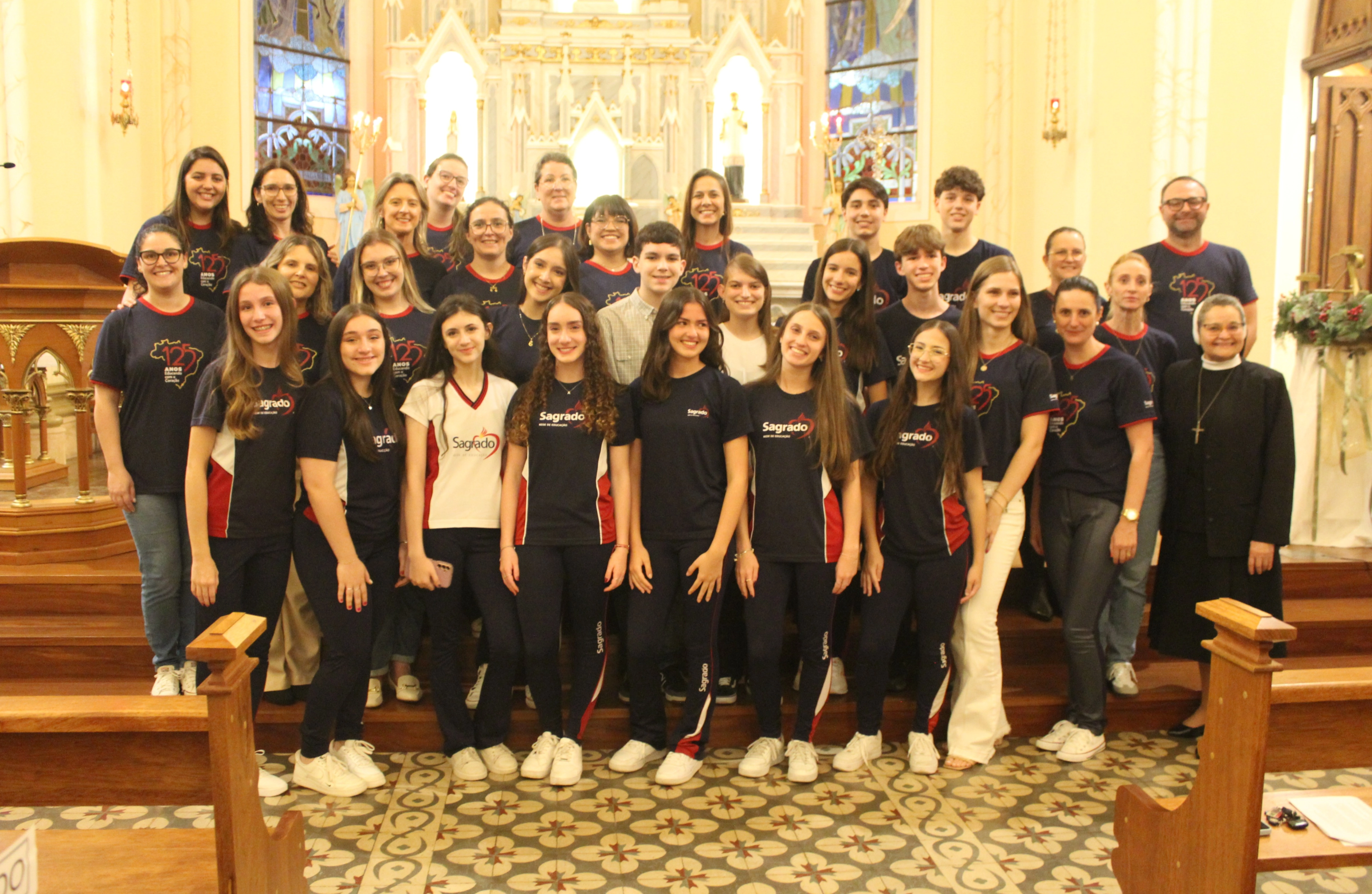 Celebração em Ação de Graças marca a conclusão do Ensino Fundamental – Anos Finais