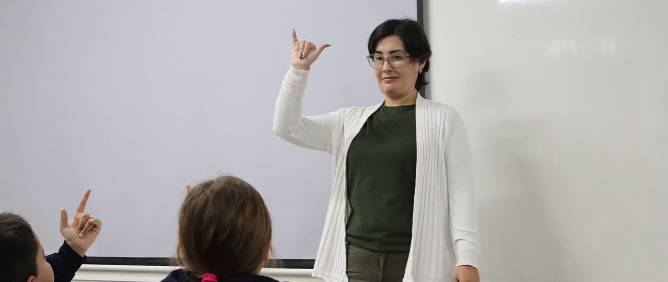 Libras: aprendendo a comunicar, acolher e incluir