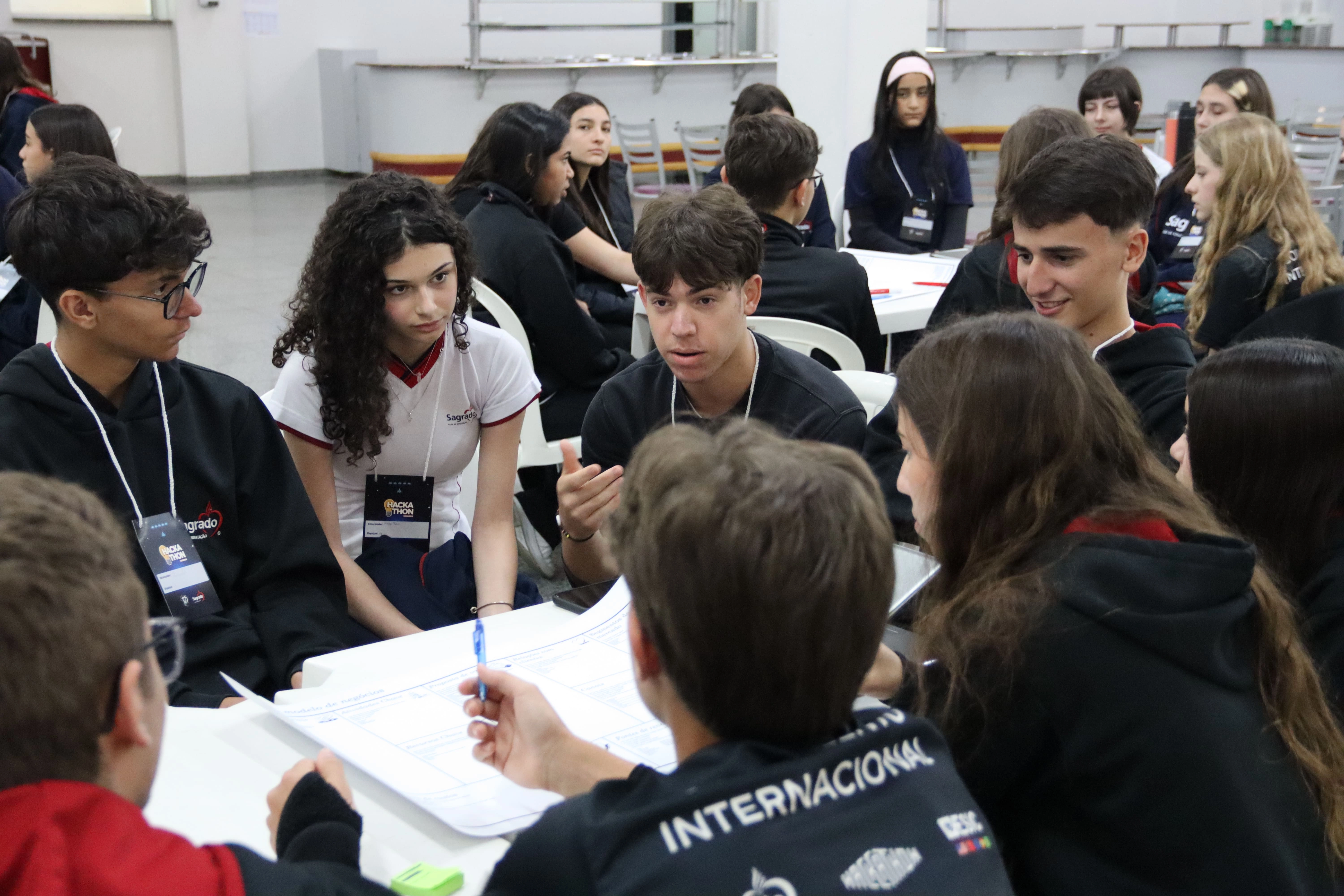 2ª edição do Hackathon SAGRADO reúne mais de 100 educandos em Curitiba/PR