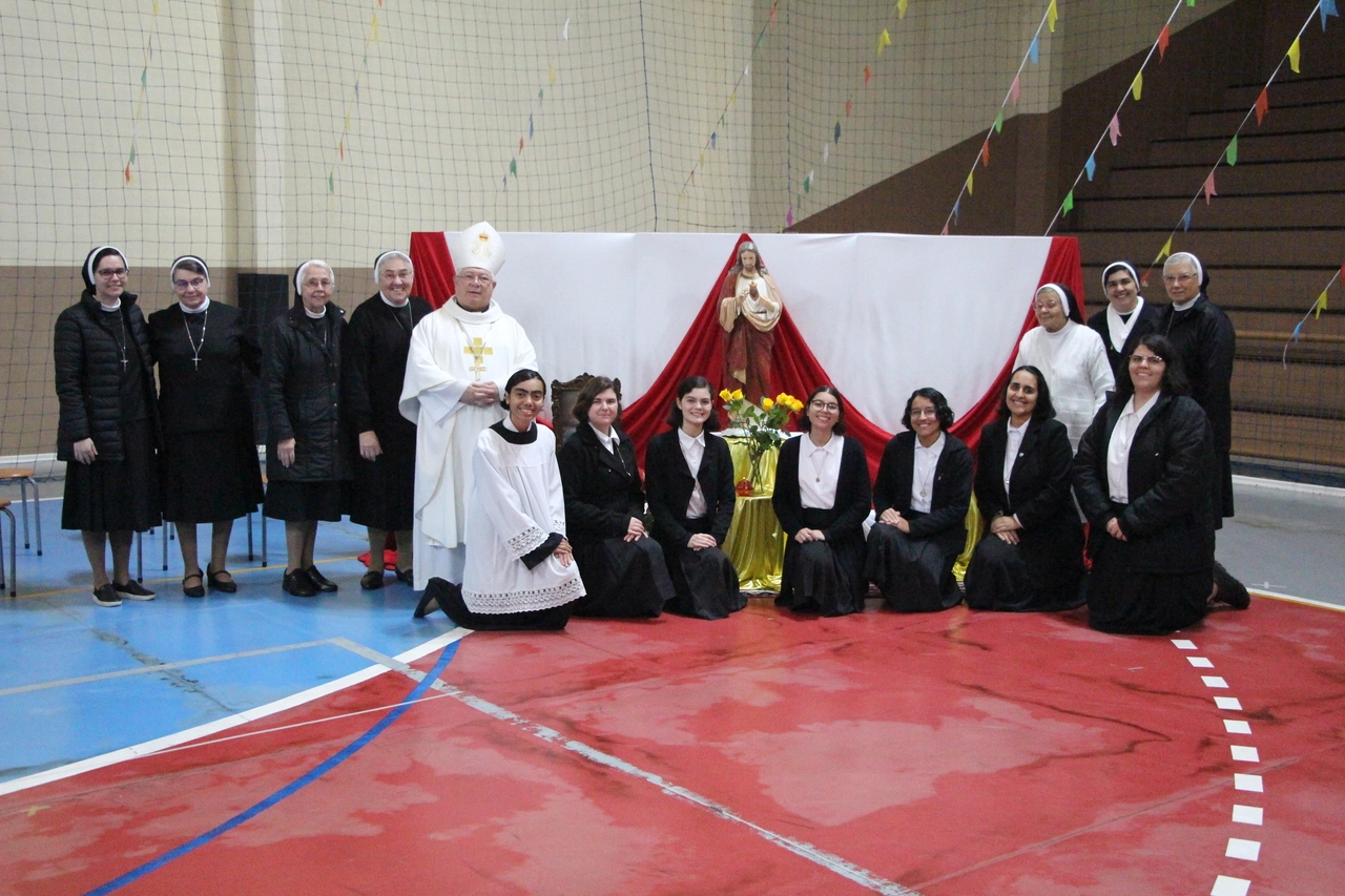 Fé, amor e entrega marcam a Solenidade do Sagrado Coração de Jesus no Colégio Imaculada Conceição