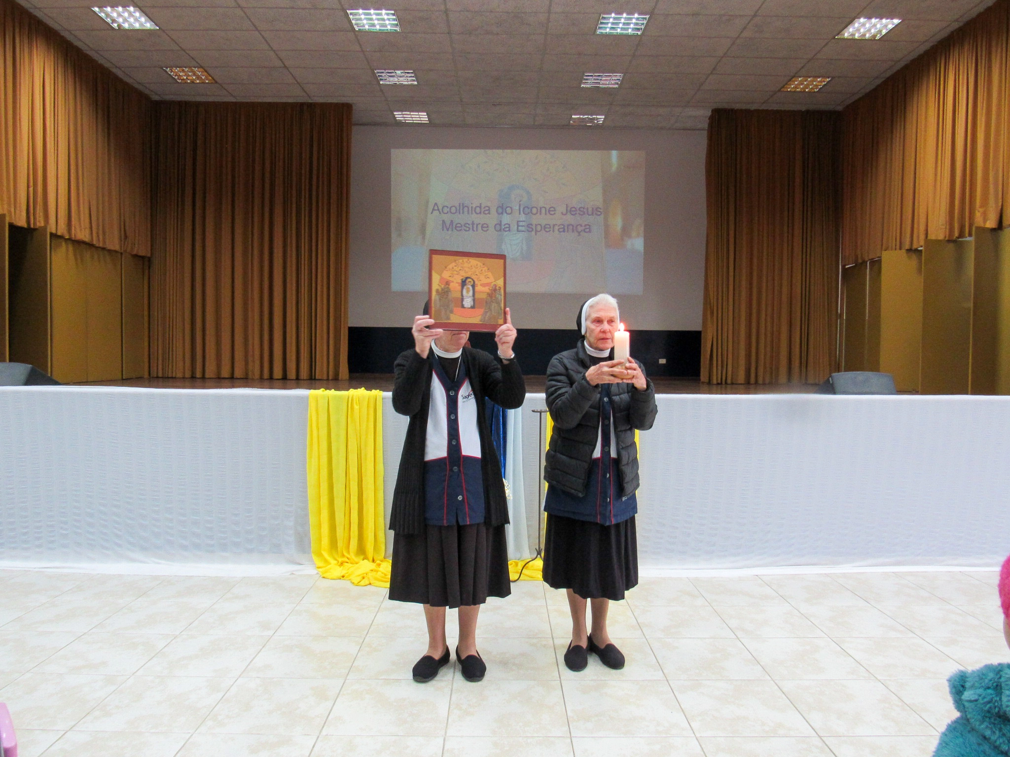 Escola Social Coração de Jesus acolhe o Ícone “Jesus, Mestre da Esperança”  