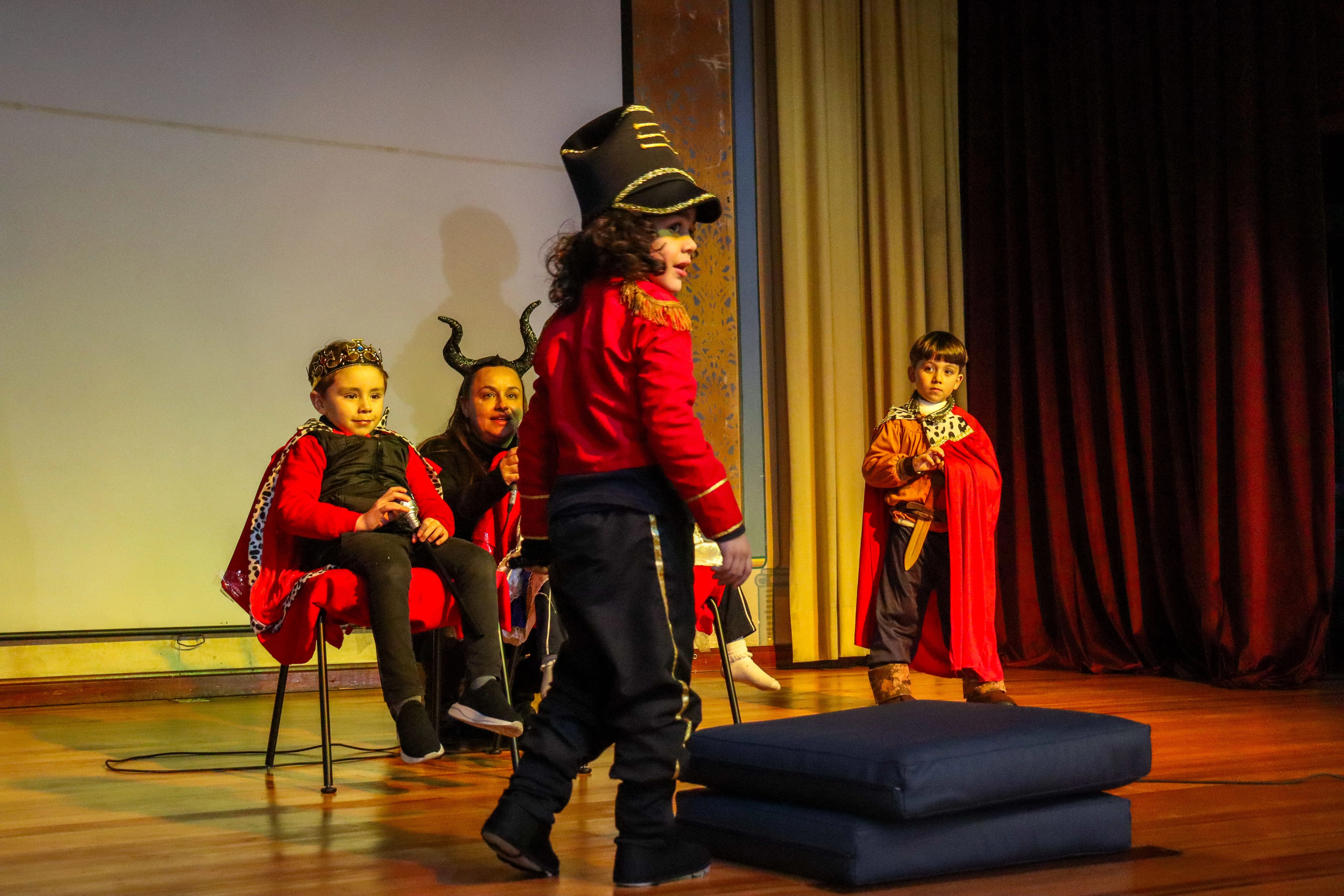 “Era uma vez...”: Infantil IV apresenta peça de teatro