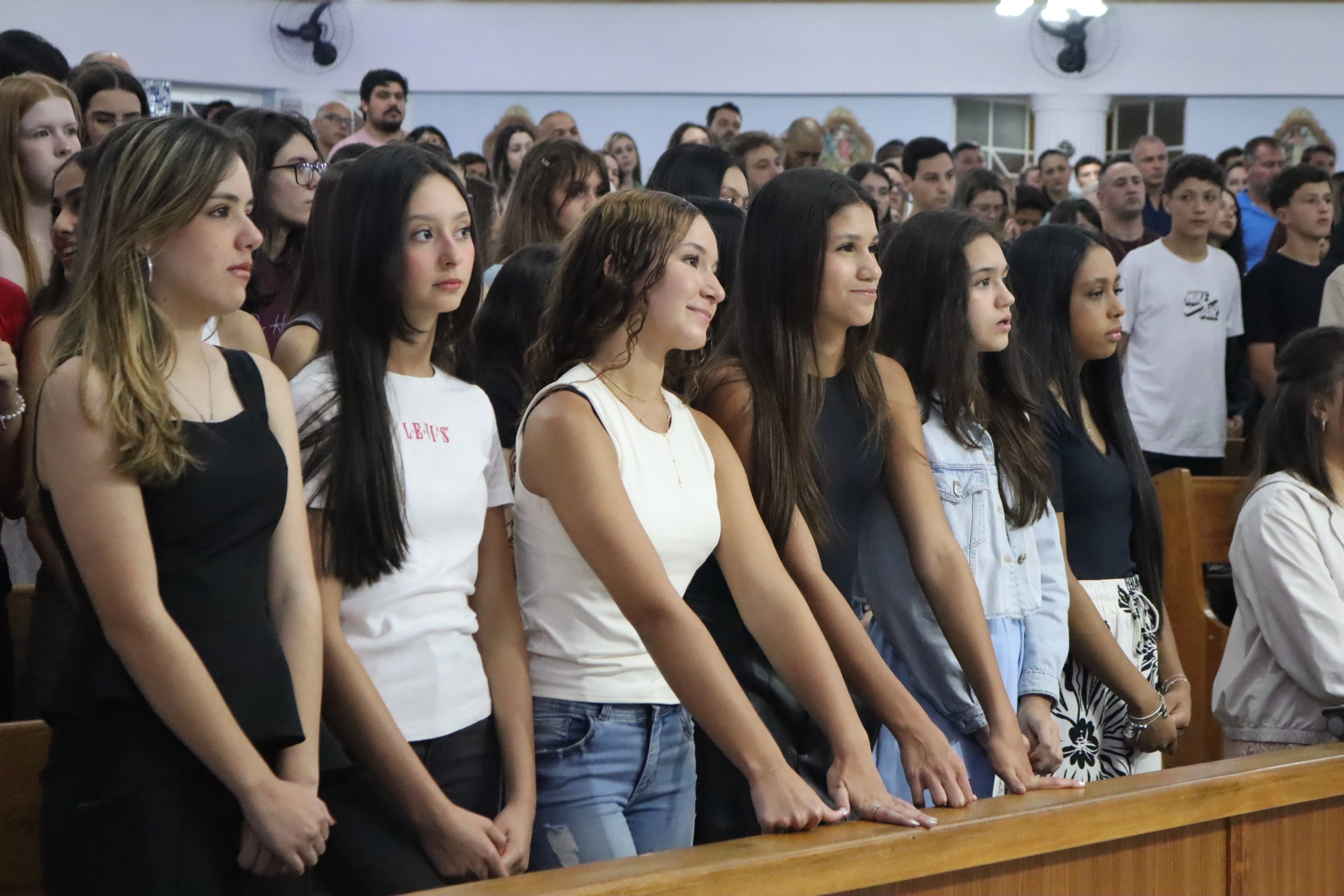 Missa de Encerramento marca a passagem dos 9º anos para o Ensino Médio