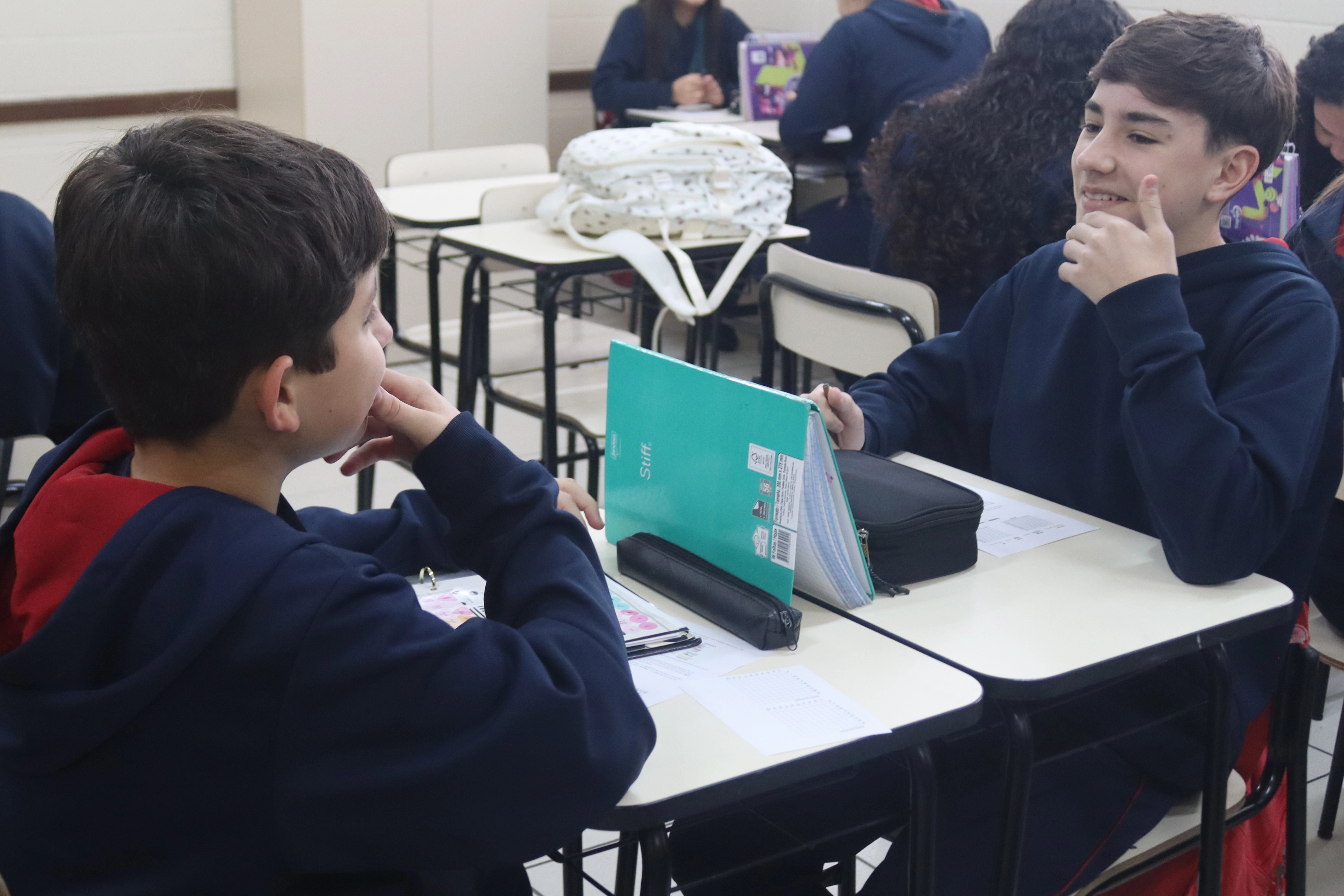 Educandos do 8º ano aprendem Plano Cartesiano por meio da Batalha Naval