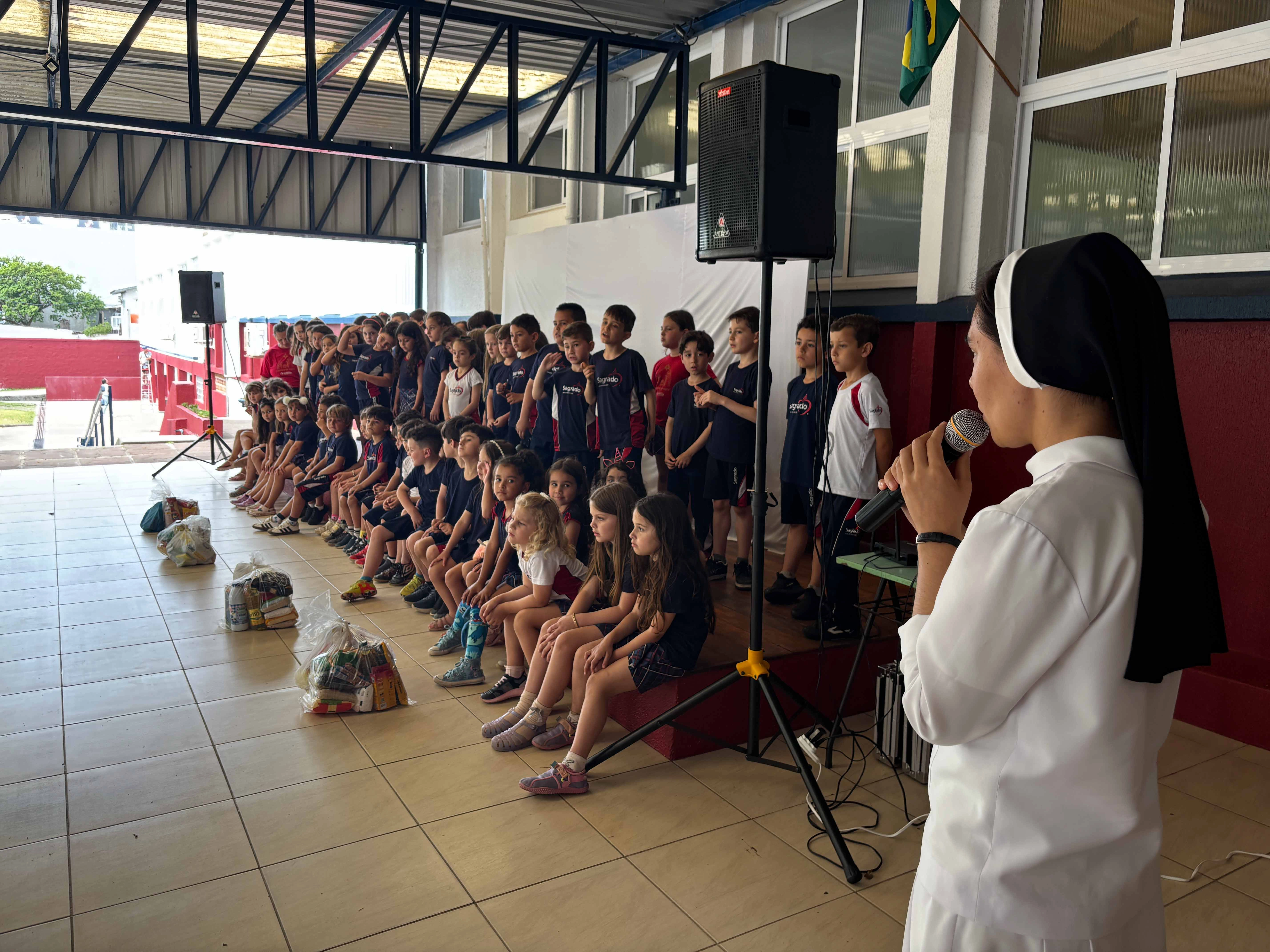 Natal Solidário leva esperança e acolhimento a famílias em situação de vulnerabilidade em Torres/RS