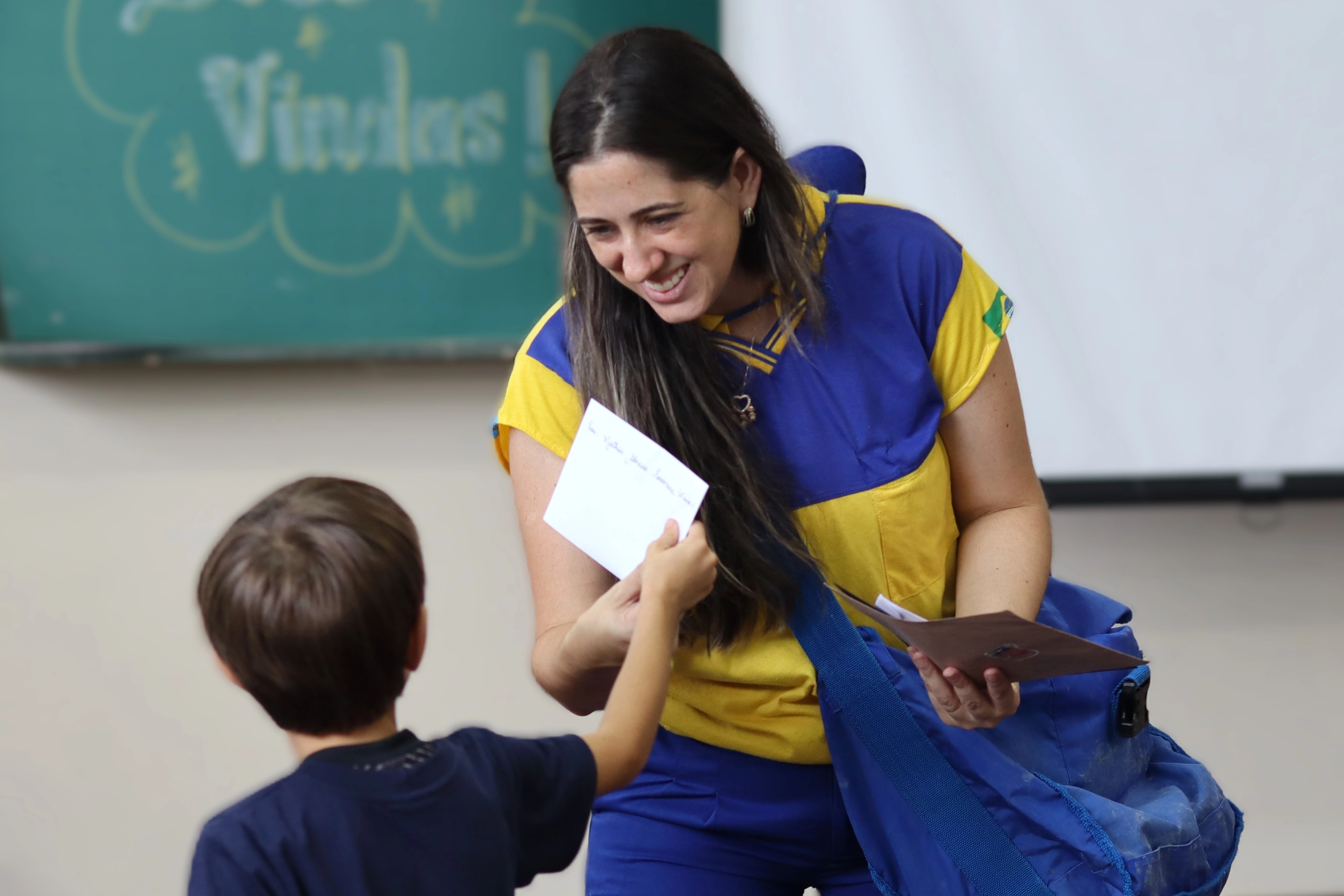 2º ano vivencia o gênero textual “carta” de forma lúdica e emocionante