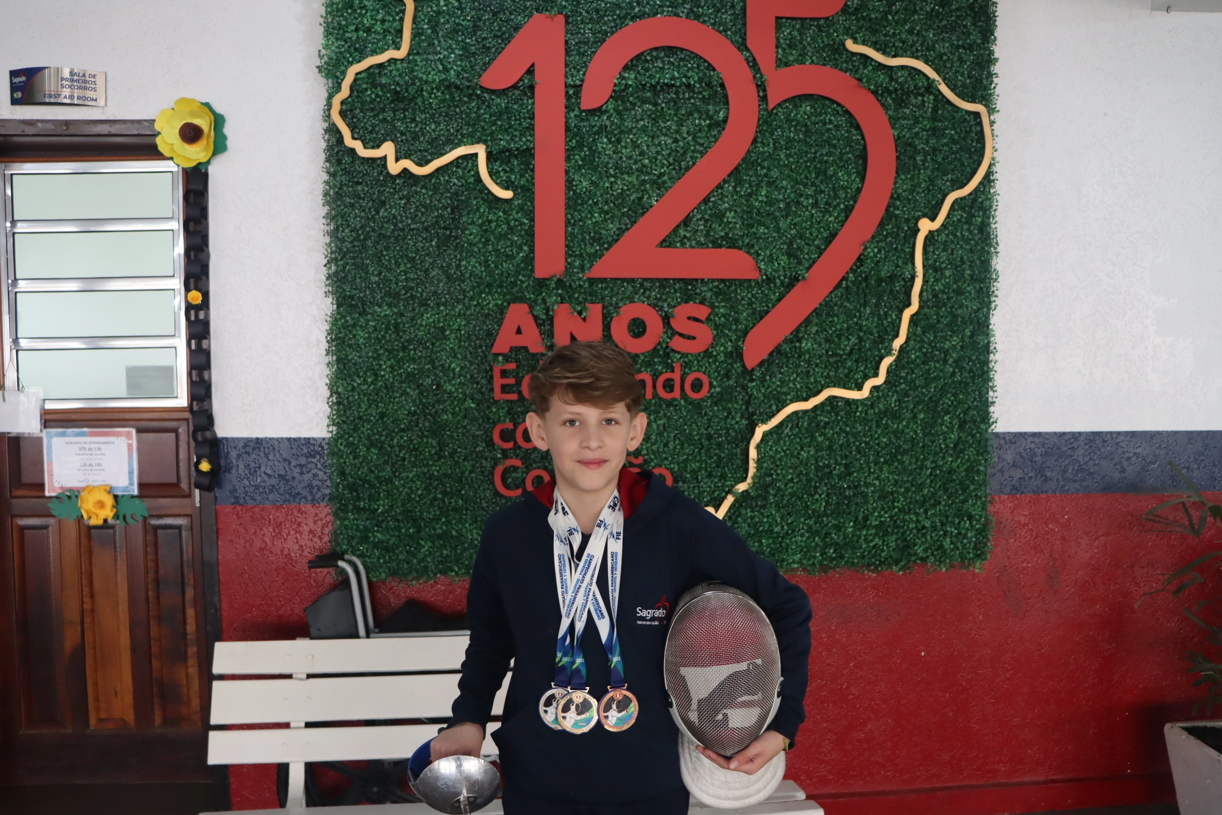 Educando do Colégio Madre Clélia conquista título Panamericano de Esgrima
