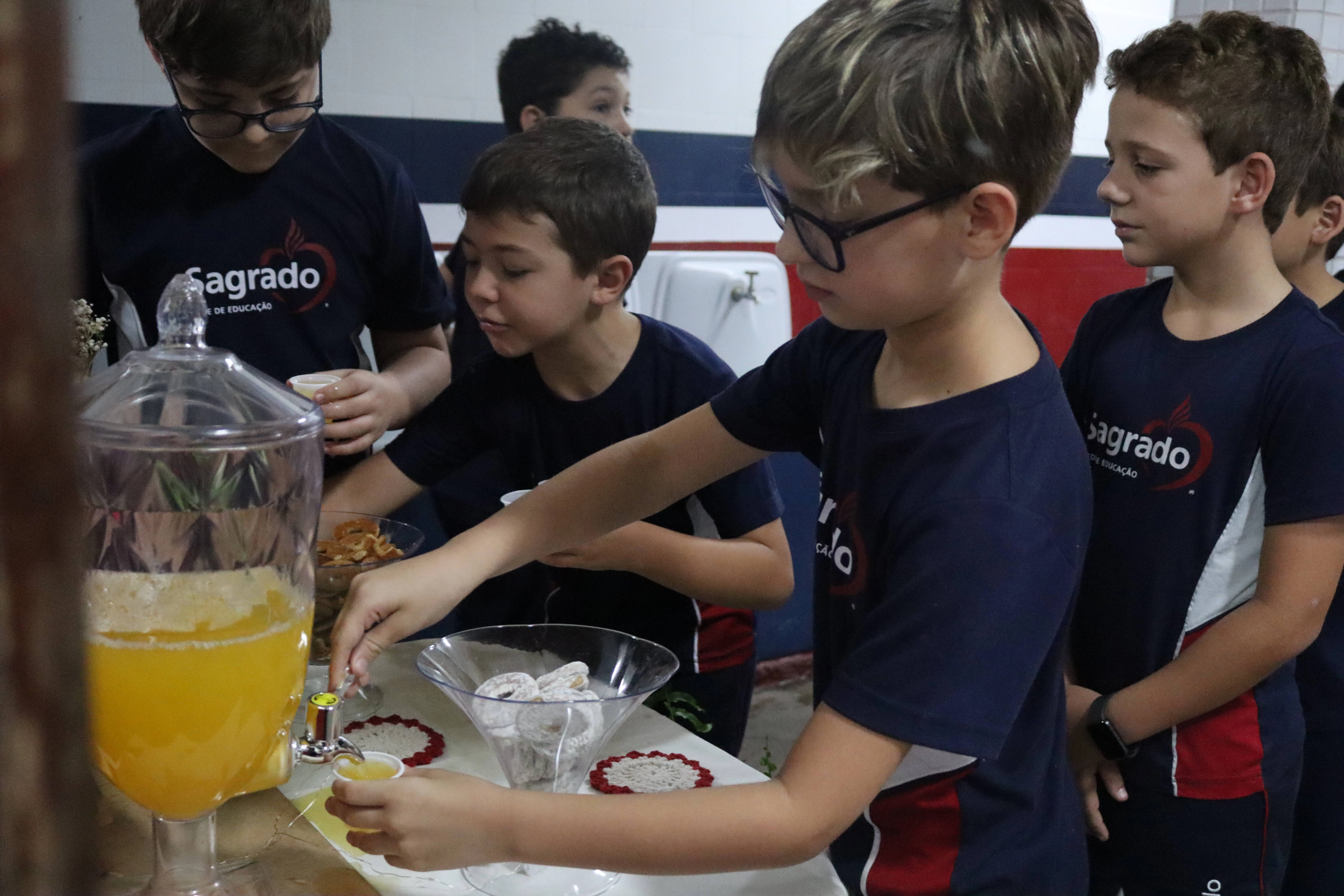 Acolhimento e escuta marcam momento com educandos dos 4ºs anos da tarde