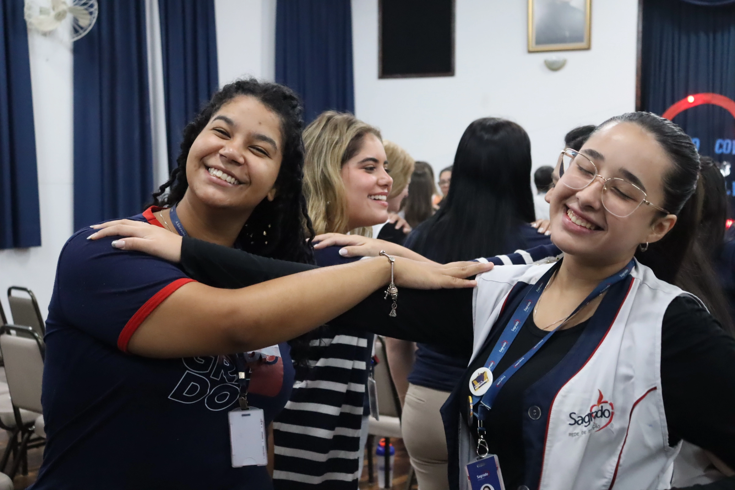 Acolhimento marca a manhã de reencontro dos educadores no Colégio Social Madre Clélia