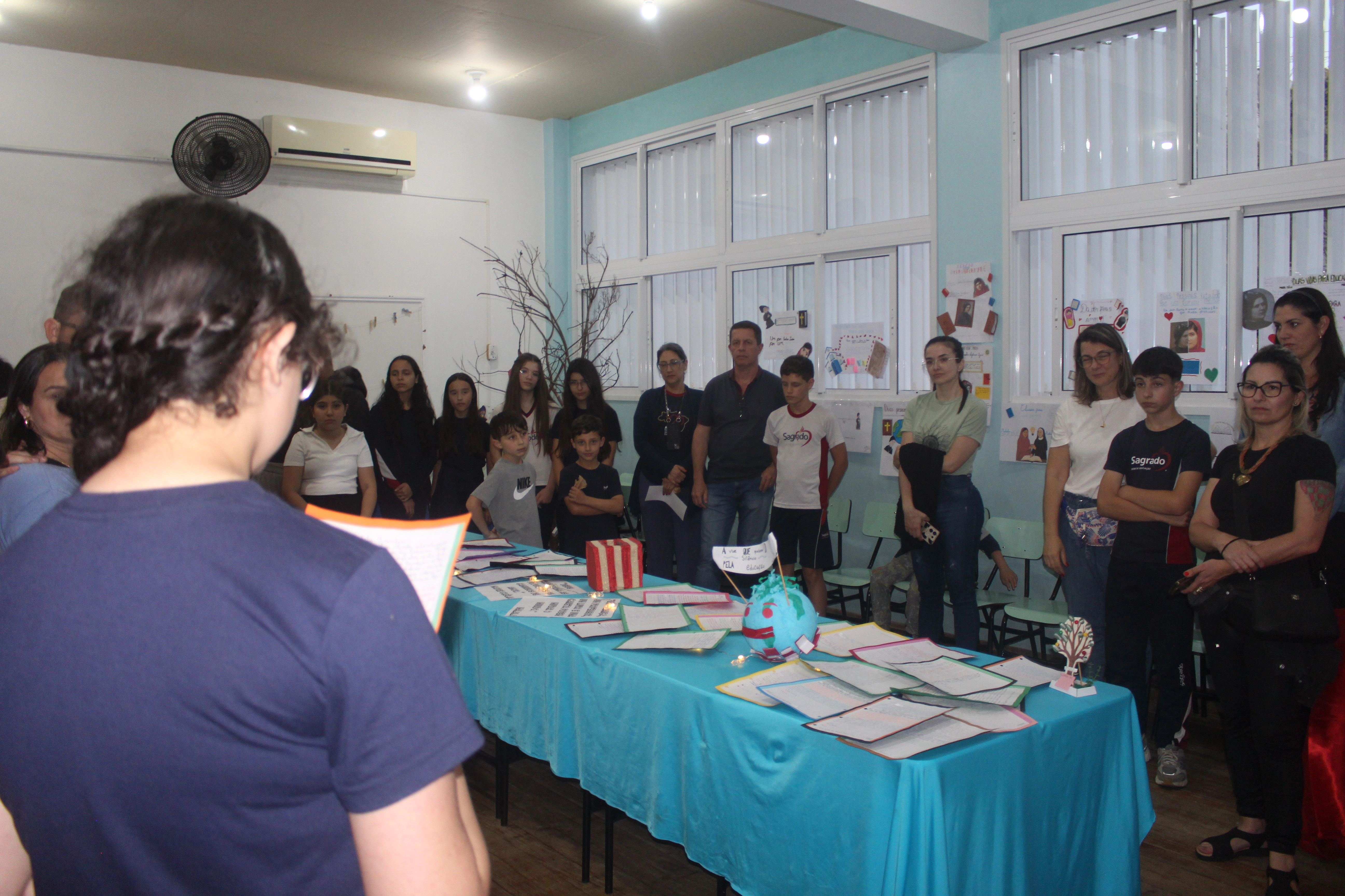 Protagonismo e criatividade marcam o encerramento do Ano Literário 2025 na Escola de Educação Básica São Domingos