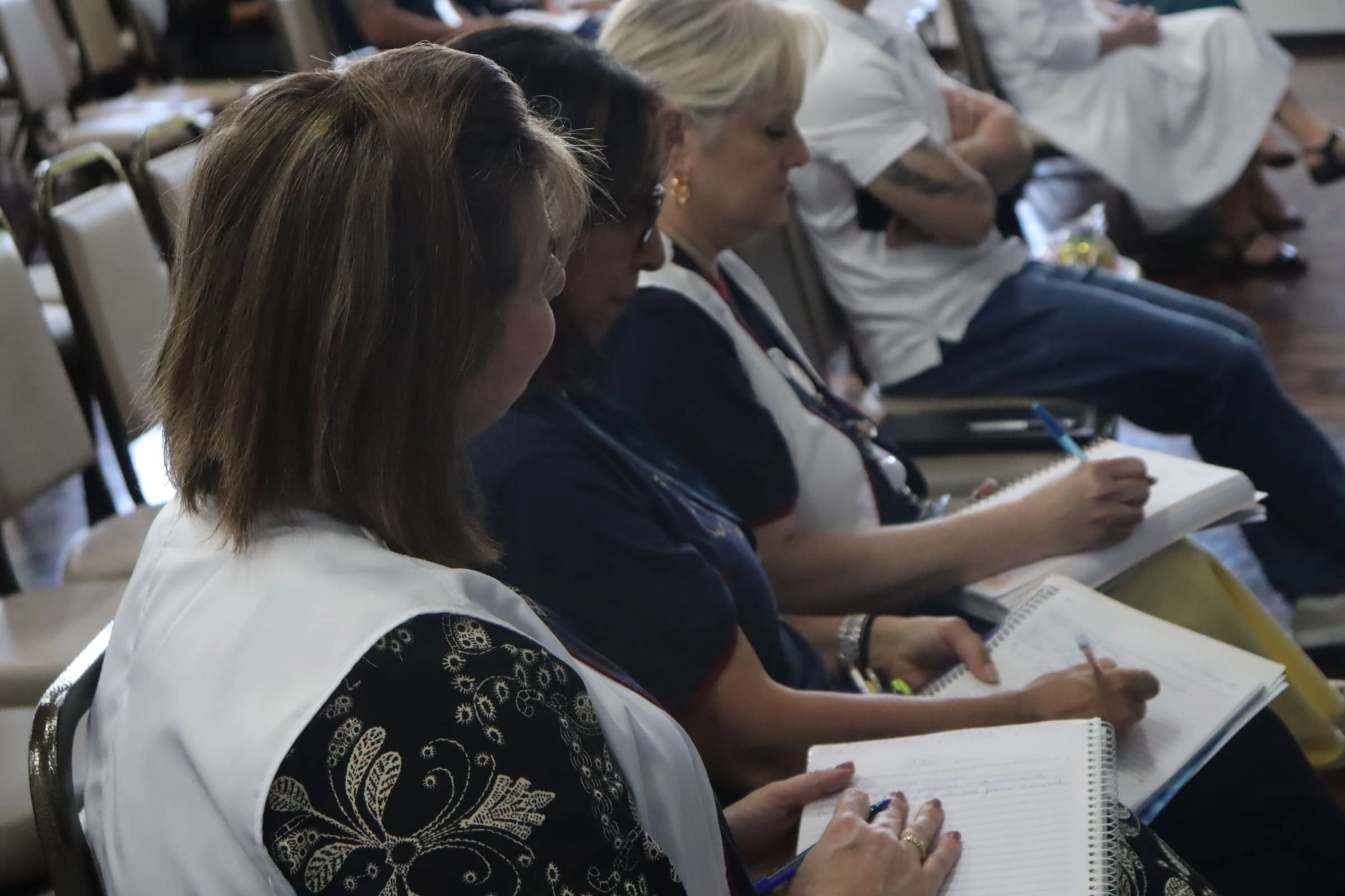 Ensino Fundamental – Anos Finais adota novos materiais didáticos a partir de 2026