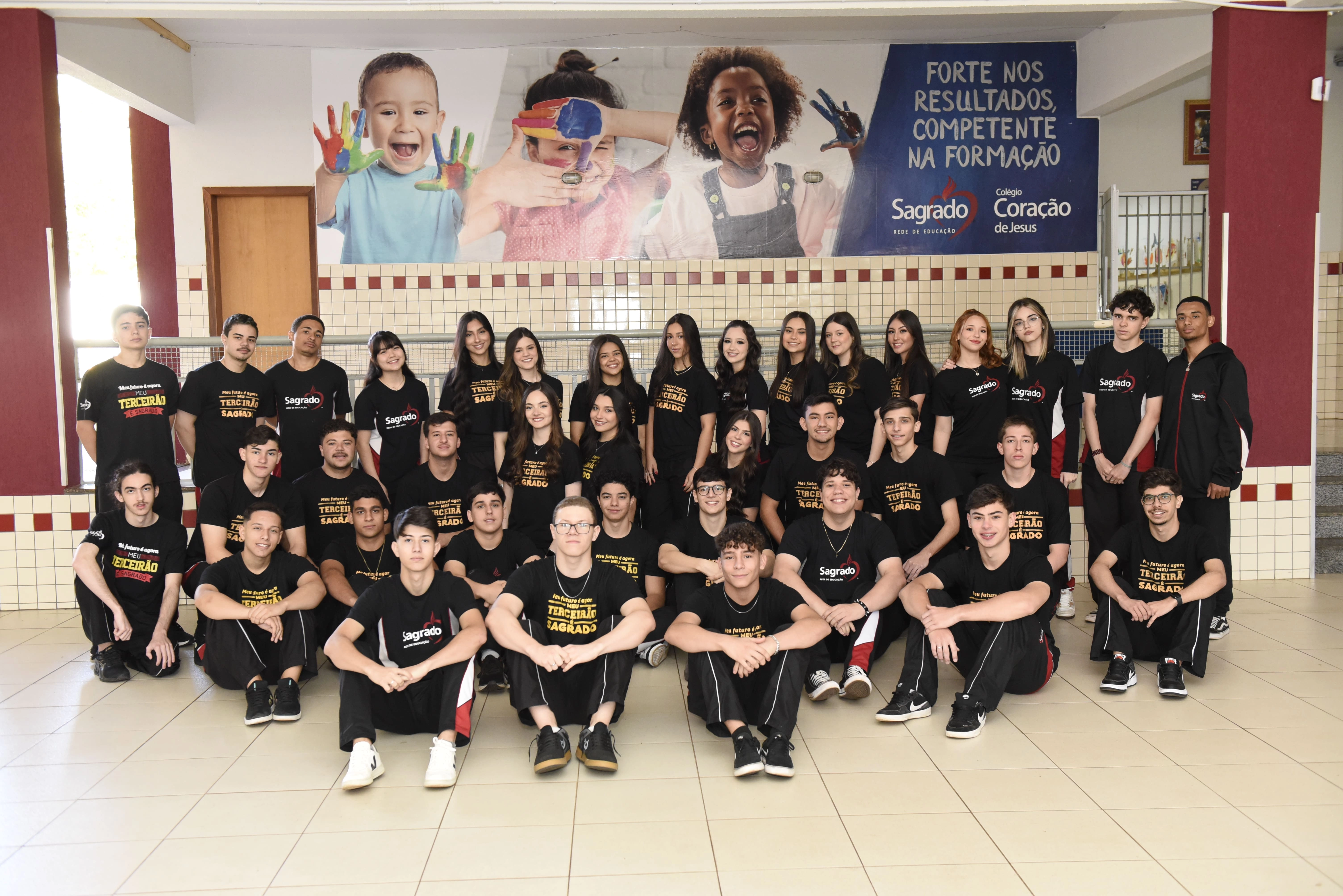 Missa de Ação de Graças e Cerimônia de Conclusão do Ensino Médio marcam dois dias de celebração no Colégio Coração de Jesus