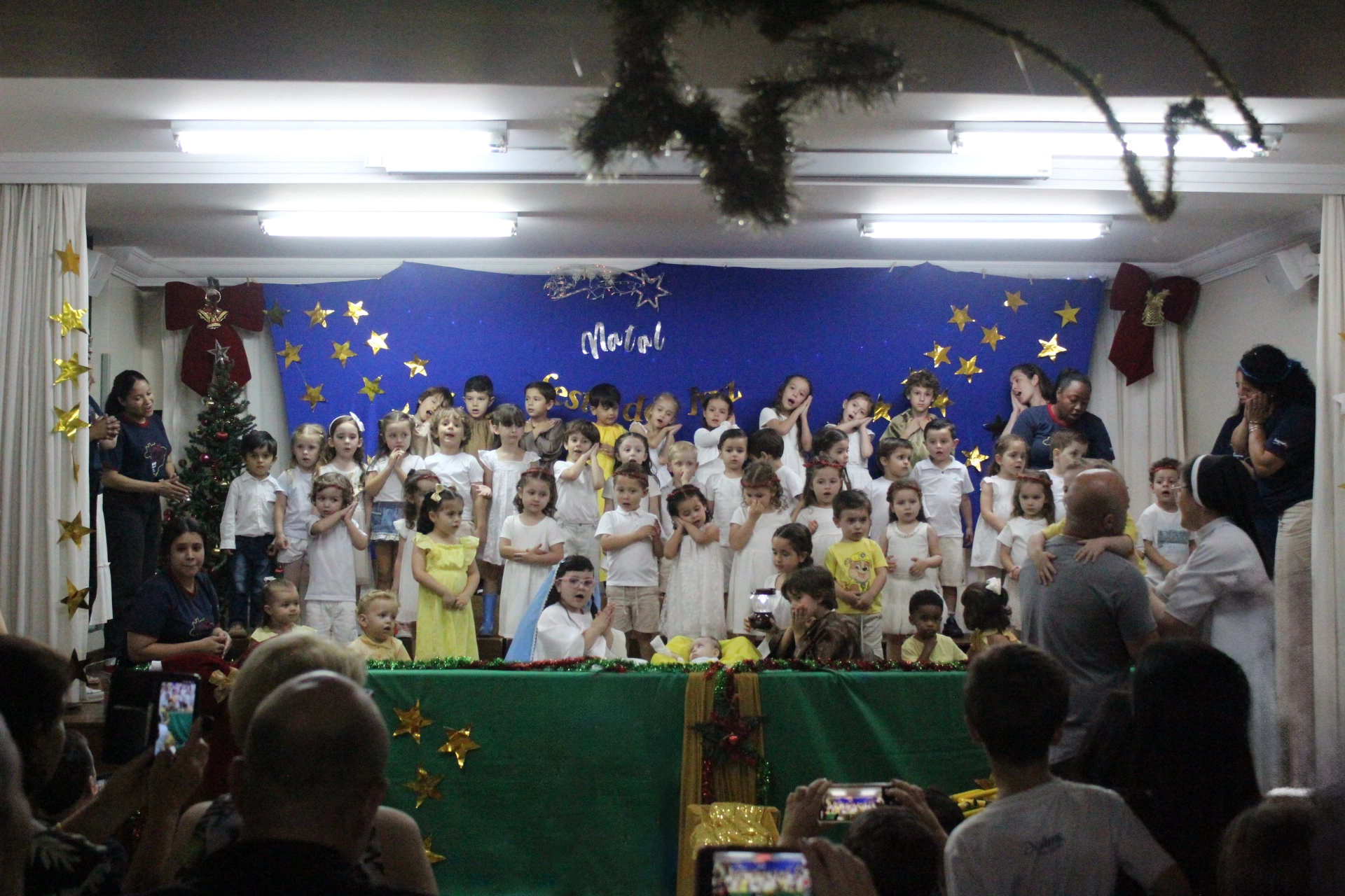 Apresentações Natalinas marcam dois dias de celebração e encerram o ano com emoção