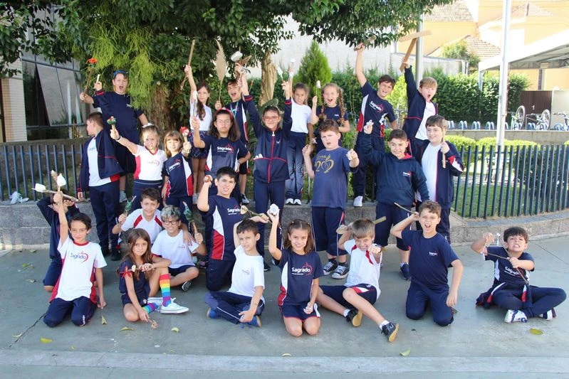 Passos da Evolução: 4º ano constrói ferramentas pré-históricas em aula imersiva