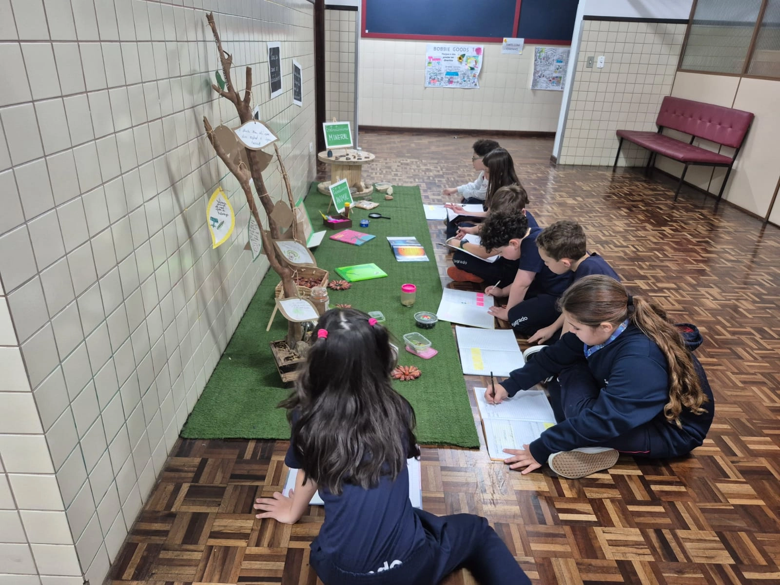  Mundo do extrativismo: explorando, descobrindo e aprendendo