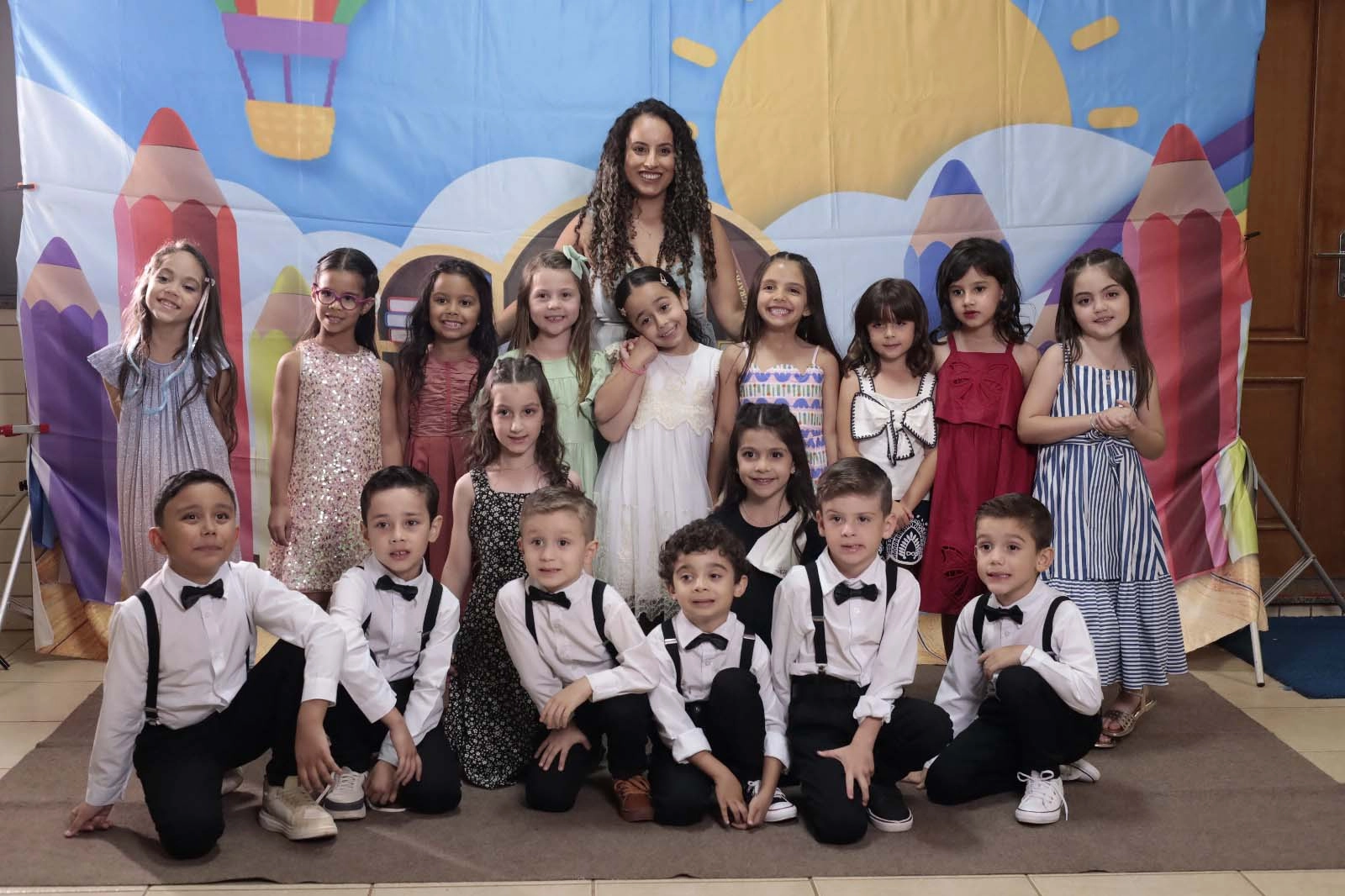 Cerimônia de Conclusão do Infantil V celebra transição das crianças para o 1º ano