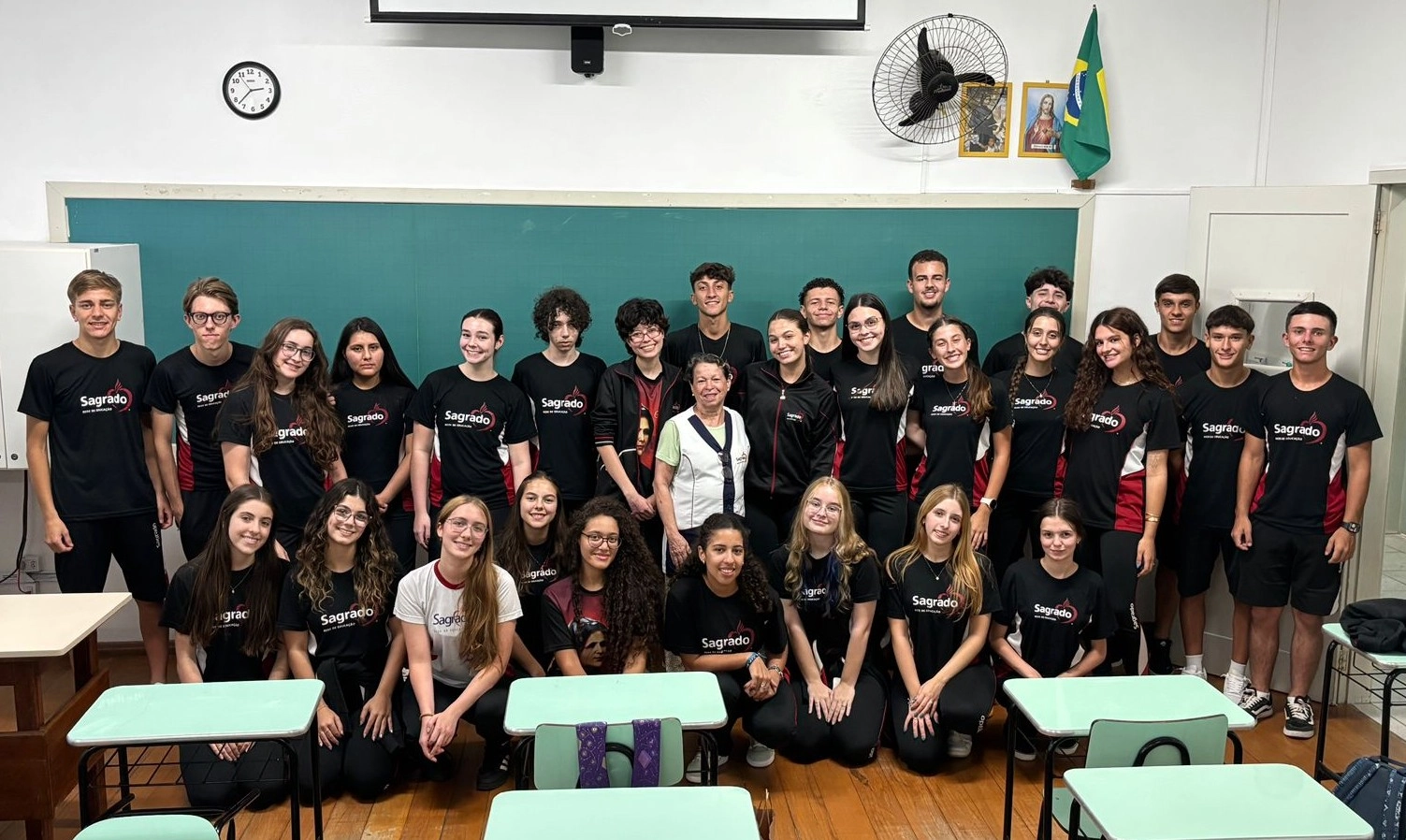 Terceirão da Escola de Educação Básica São Domingos amplia carga horária e inicia nova etapa com reencontro significativo